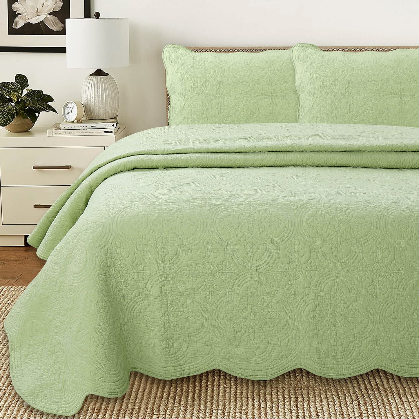 Cozy Line Home Fashions 100% Cotton Medallion Matelasse Embossed Bedding Quilt Set, Reversible Lightweight Bedspread, Coverlet for All Season (Blantyre - Green, Queen - 3 piece)