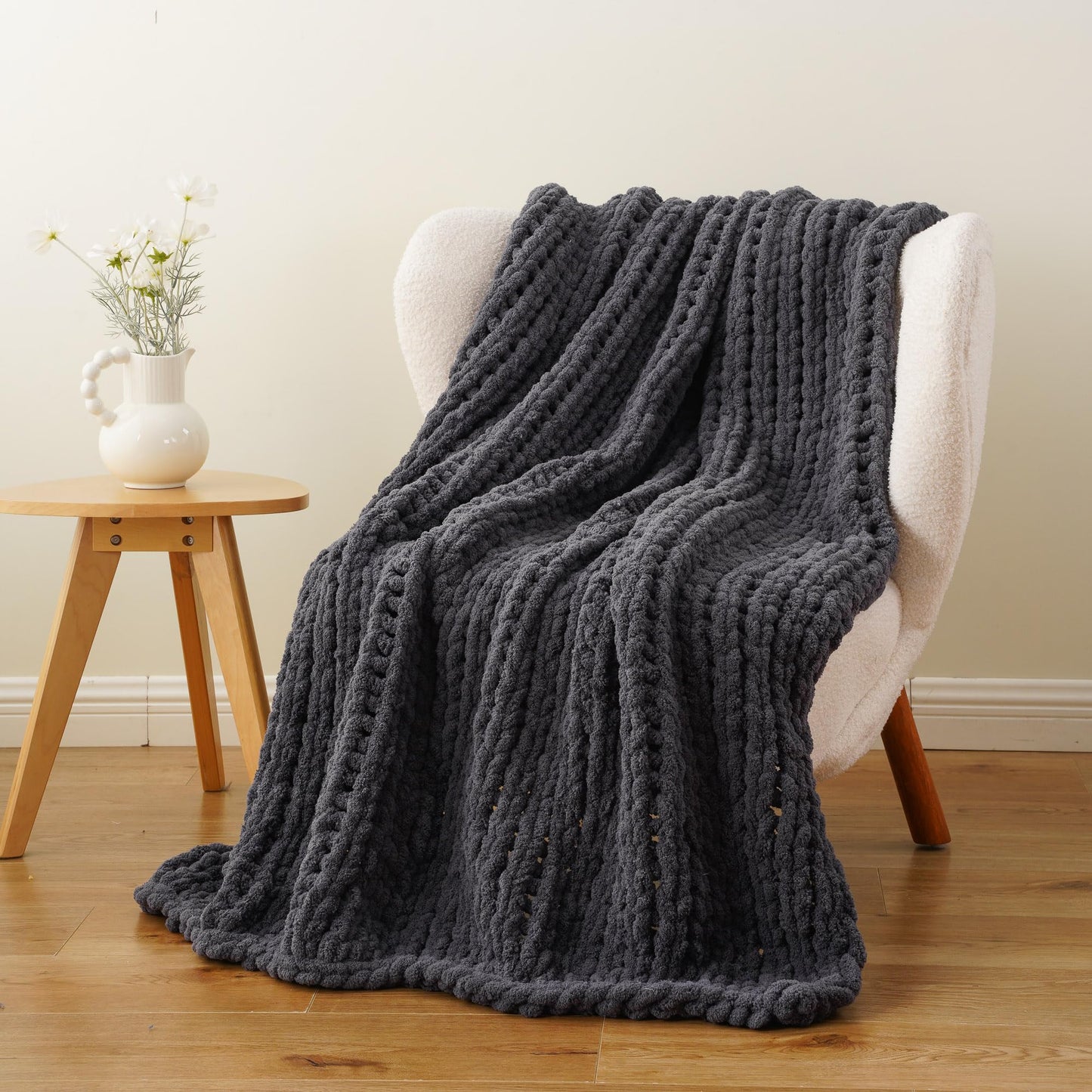 Battilo Chunky Knit Throw Blanket, Soft and Thick Chenille Throw Blanket, 50"x60" Handmade Cable Knit Crochet Blanket, Dark Grey Knot Knitted Throw Blankets for Couch Sofa Bed Home Decor