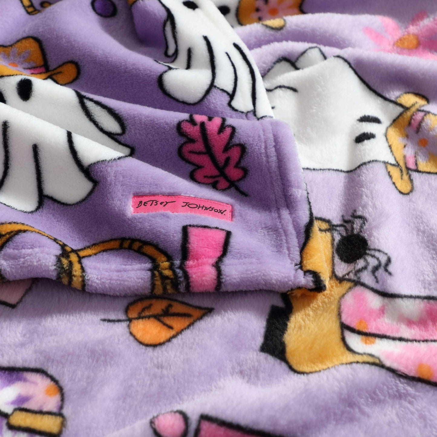 Betsey Johnson - Blanket, Buttery-Soft Throw Blanket for Couch or Bed, Boldly Plush & Oversized Bedding (Howdy Ghouls Purple, 50" x 70")
