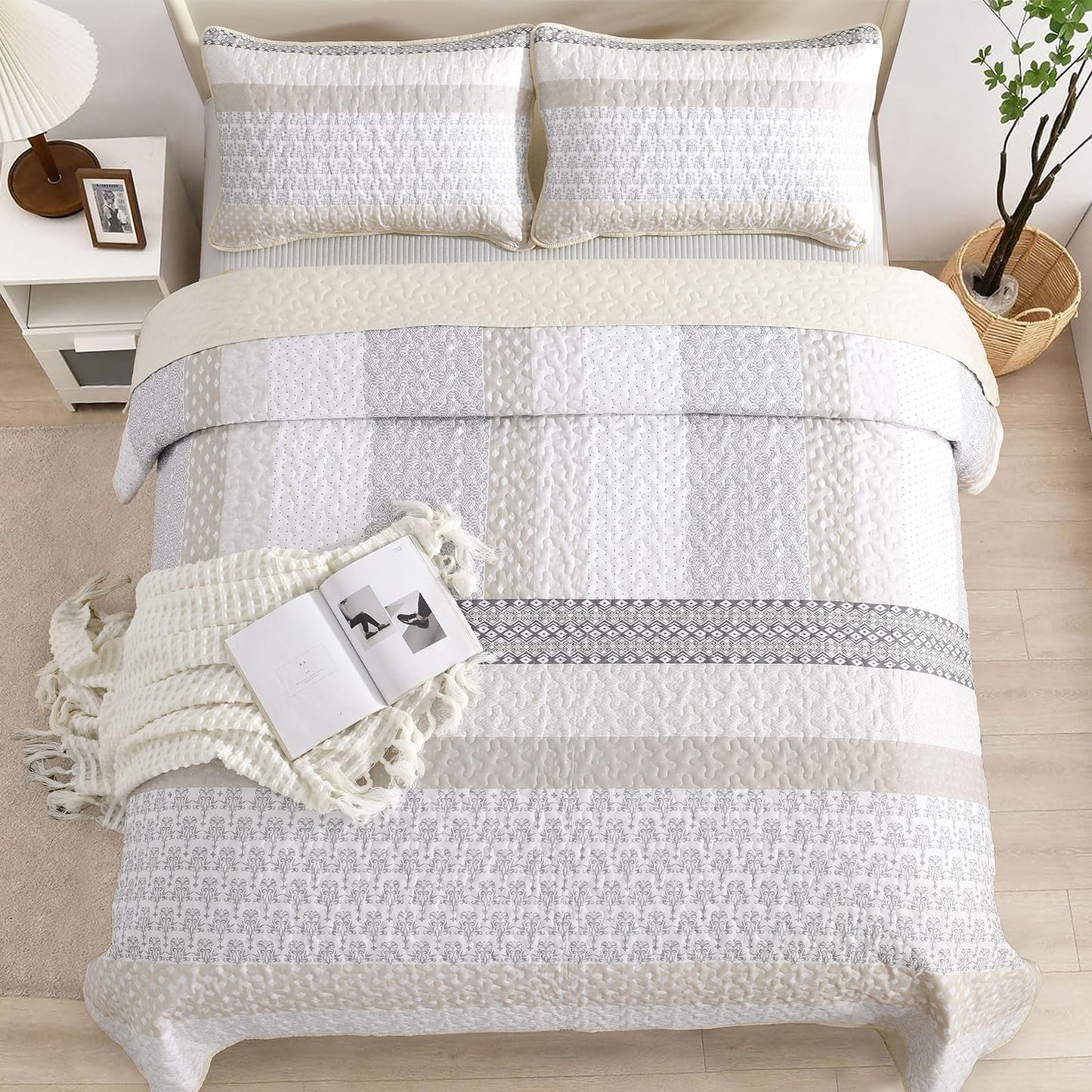 WONGS BEDDING Beige Quilt King Size, Bohemian Stripe Quilt Sets 3 Pieces Boho Quilted Bedspread Set Lightweight Microfiber Coverlet Bedding Set All Season (104"x90")