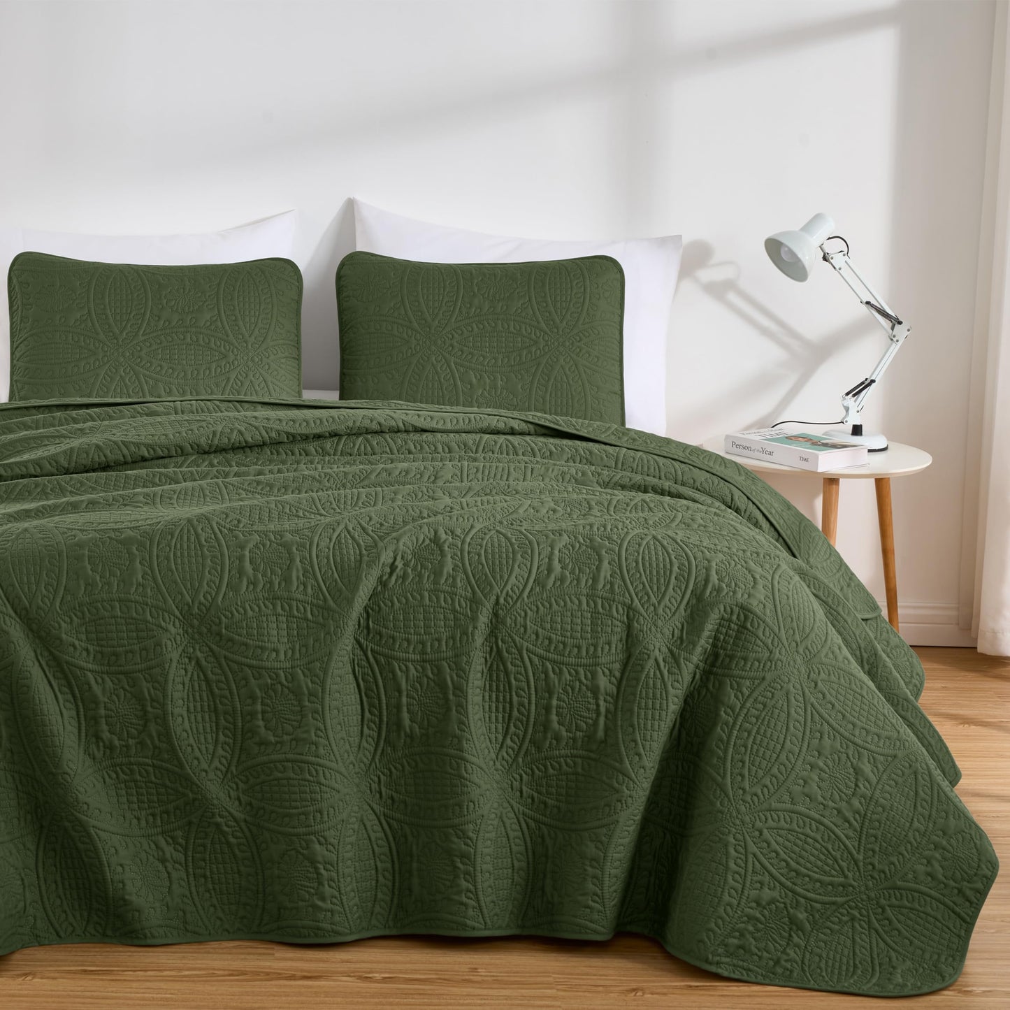 Chezmoi Collection Austin King Oversized Bedspread Set, 3-Piece Pinsonic Quilted Lightweight Microfiber Bedspread Coverlet, Olive Green
