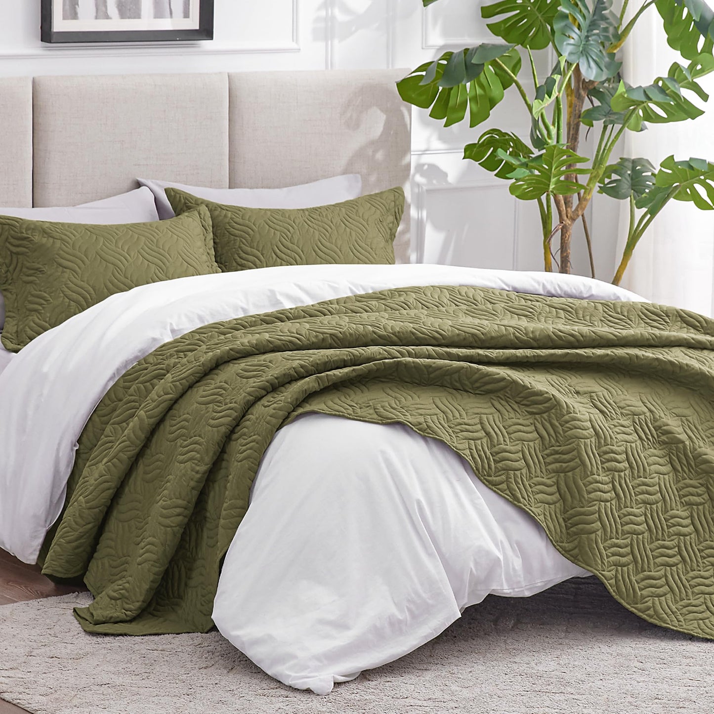 Love's cabin Twin Quilt Bedding Set Olive Green Bedspreads - Soft Bed Summer Lightweight Bedspread Comforter - Wave Pattern Bedding Coverlet for All Season - 2 Pieces (1 Quilt, 1 Pillow Sham)
