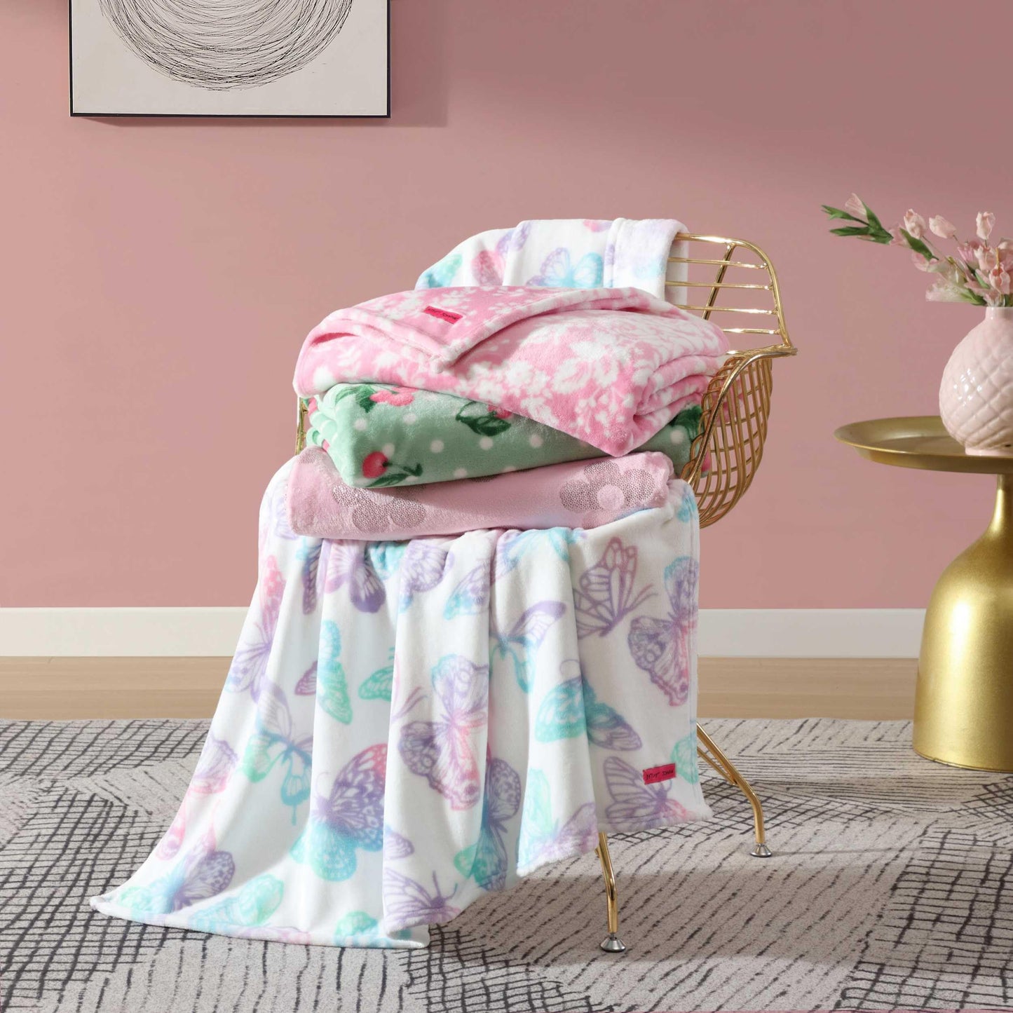 Betsey Johnson - Blanket, Buttery-Soft Throw Blanket for Couch or Bed, Boldly Plush & Oversized Bedding (Butterfly Rainbow Purple, 50" x 70")