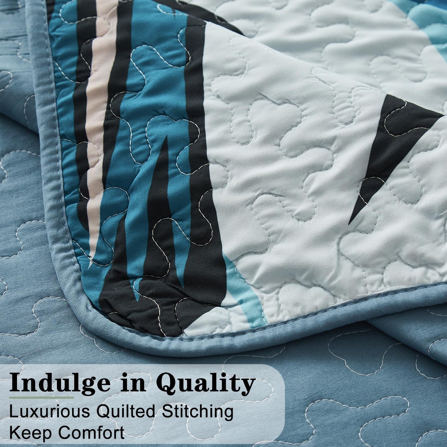 Yogeneg King Quilt Bedding Set,White Green Botanical Pattern Light Blue King/Cal King Quilt Set,3 Piece Lightweight Soft Summer Bedspread Coverlet with 2 PIillow Shams,All Season(Light Blue,110"x96")