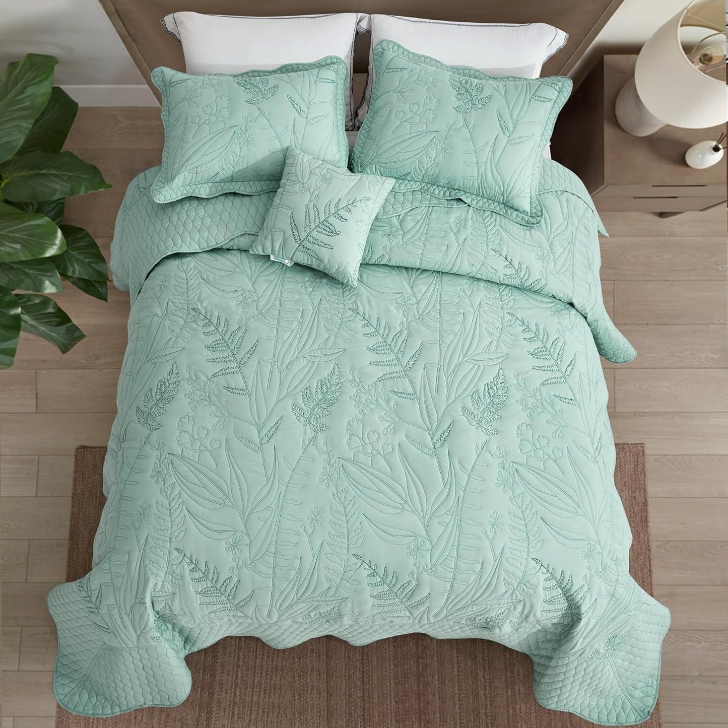 DaisyHuang Botanical Oversized Bedspread Queen Size - Leaves Pattern Stitching Quilt Set - Elegant & Fresh Style Bedding Coverlets, Reversible, Lightweight, 5 Piece, Seaglass