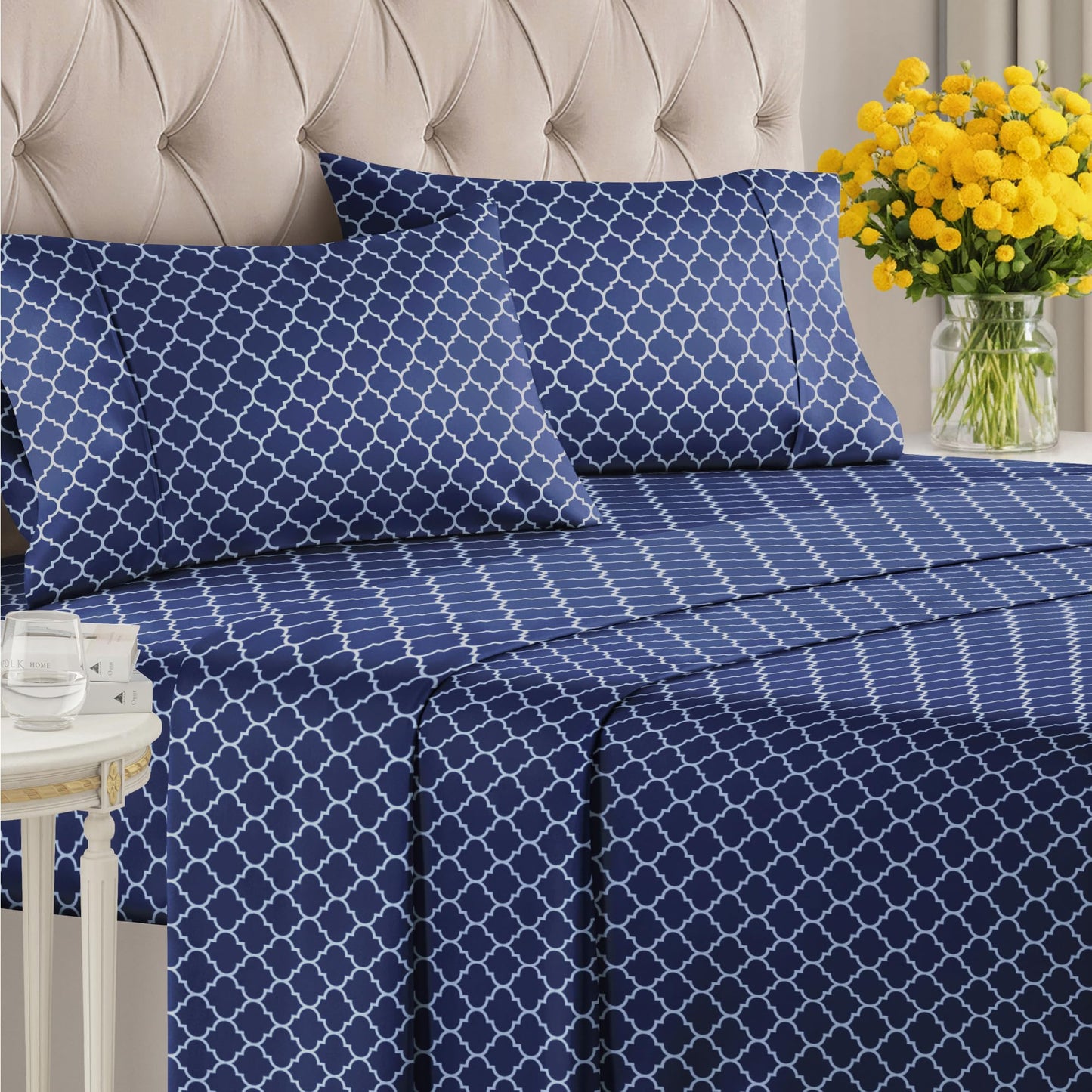 Blue Geometric Bed Sheets - 1 Flat & 1 Fitted Sheet & 2 Pillowcases w/ Deep Pockets – Wrinkle & Fade Free- Ultra-Soft, Breathable and Cooling - Luxury Moroccan Bed Set – Full Size - Navy Quatrefoil