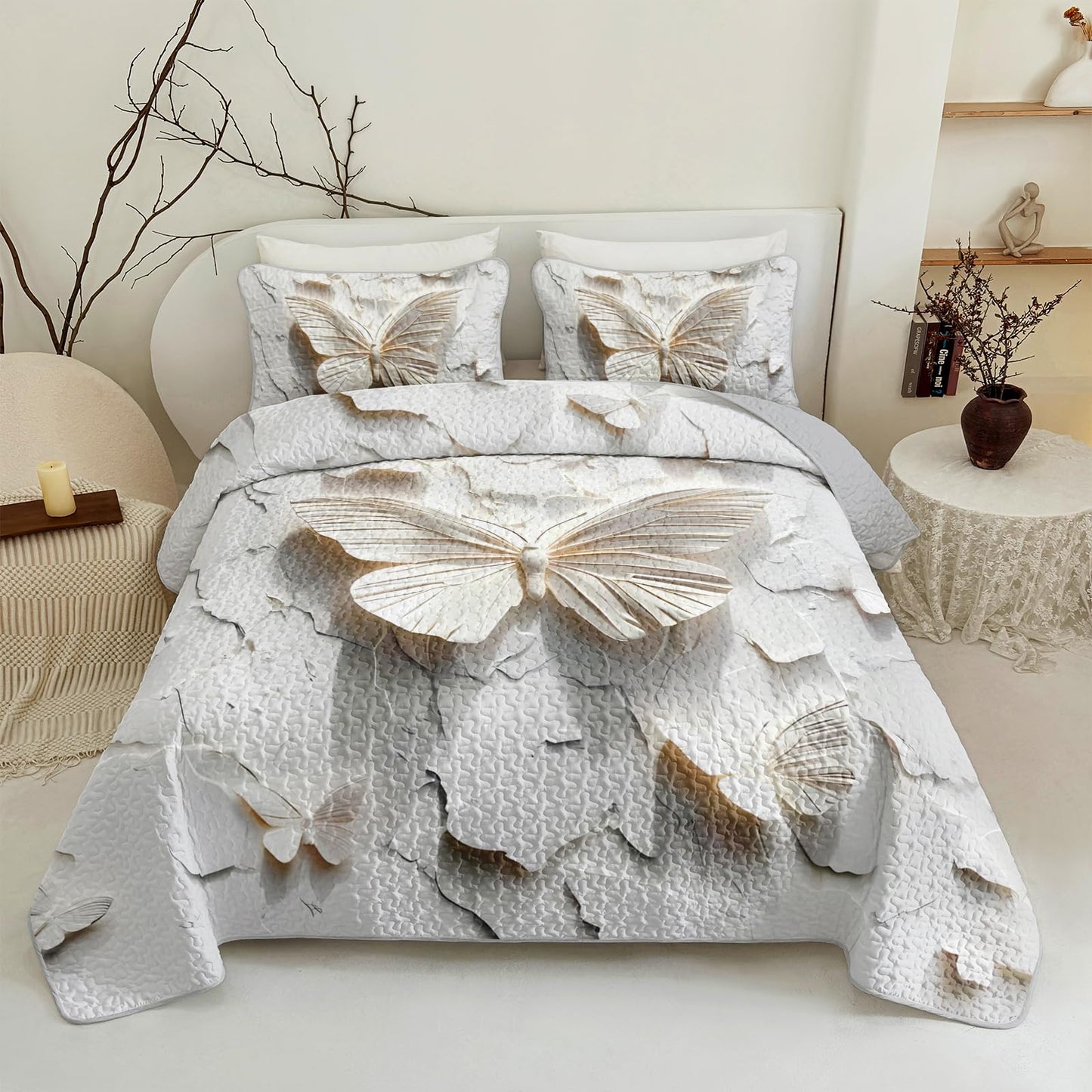QOOMO Butterfly Print Kids Quilt Set,Cartoon Insects Bedding Set Twin Size,White Room Decoration Soft and Lightweight for All Seasons,1 Quilt Set 2 Pillowcases