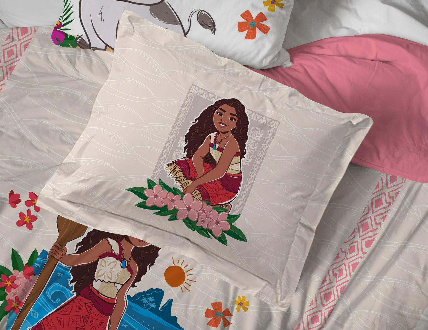 Jay Franco Disney Moana Twin Comforter Set - 5 Piece Bedding Includes Sheet Set & Pillow Covers - Super Soft Floral Cozy Bedding