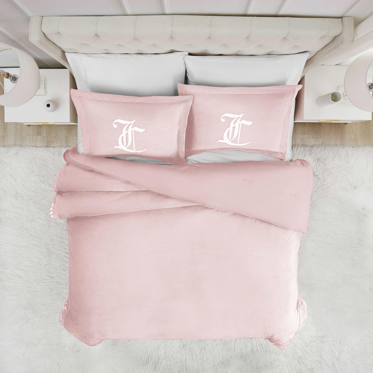 Juicy Couture - Comforter Set - Gothic Design Bedding - King - 3 Piece Set Includes (1) 108" x 92" Comforter and (2) 20" x 36" Shams - Wrinkle Resistant - Premium Bedroom Decor - Marshmallow Pink
