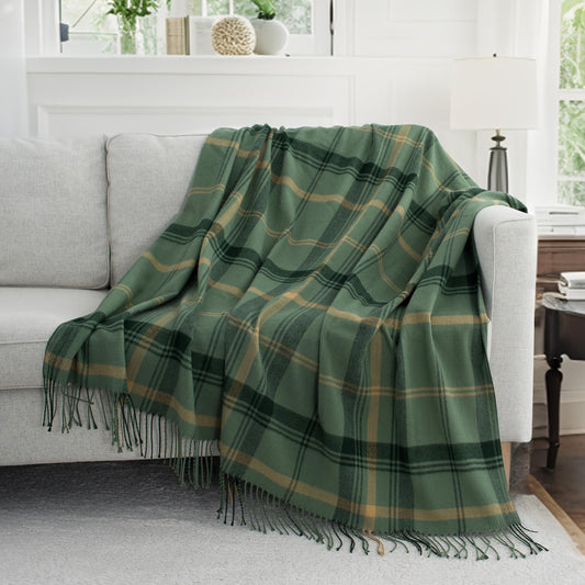 GINAMUSE Green Plaid Throw Blanket for Couch,50"X60" Super Soft Cozy Warm Home Decorative Throw with Tassels for Bed Sofa Picnic