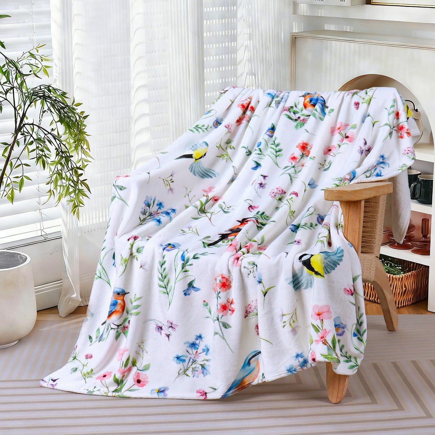 Floral Bird Blanket Ultra Soft Watercolor Flowers Throw Blankets Wildflower Flannel Fleece Throw Botanical Warm Cozy Fuzzy Plus Gifts Cabin Blanket for Bed Sofa, 50" X 60"