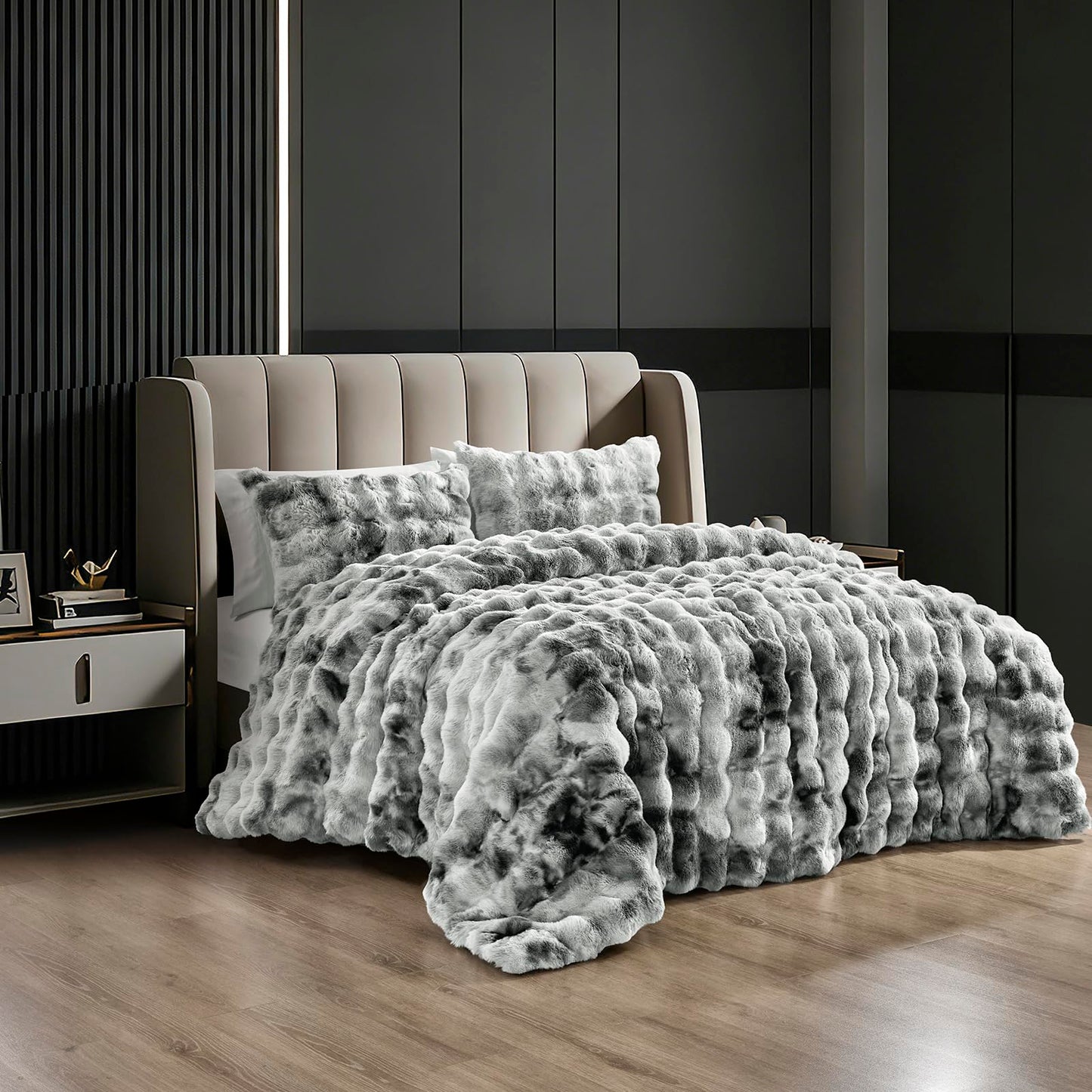 Fredsure Faux Rabbit Fur Comforter Set, 3 Pieces Tie Dye Grey Queen, Faux Rabbit Fur Face and Microfiber Reverse