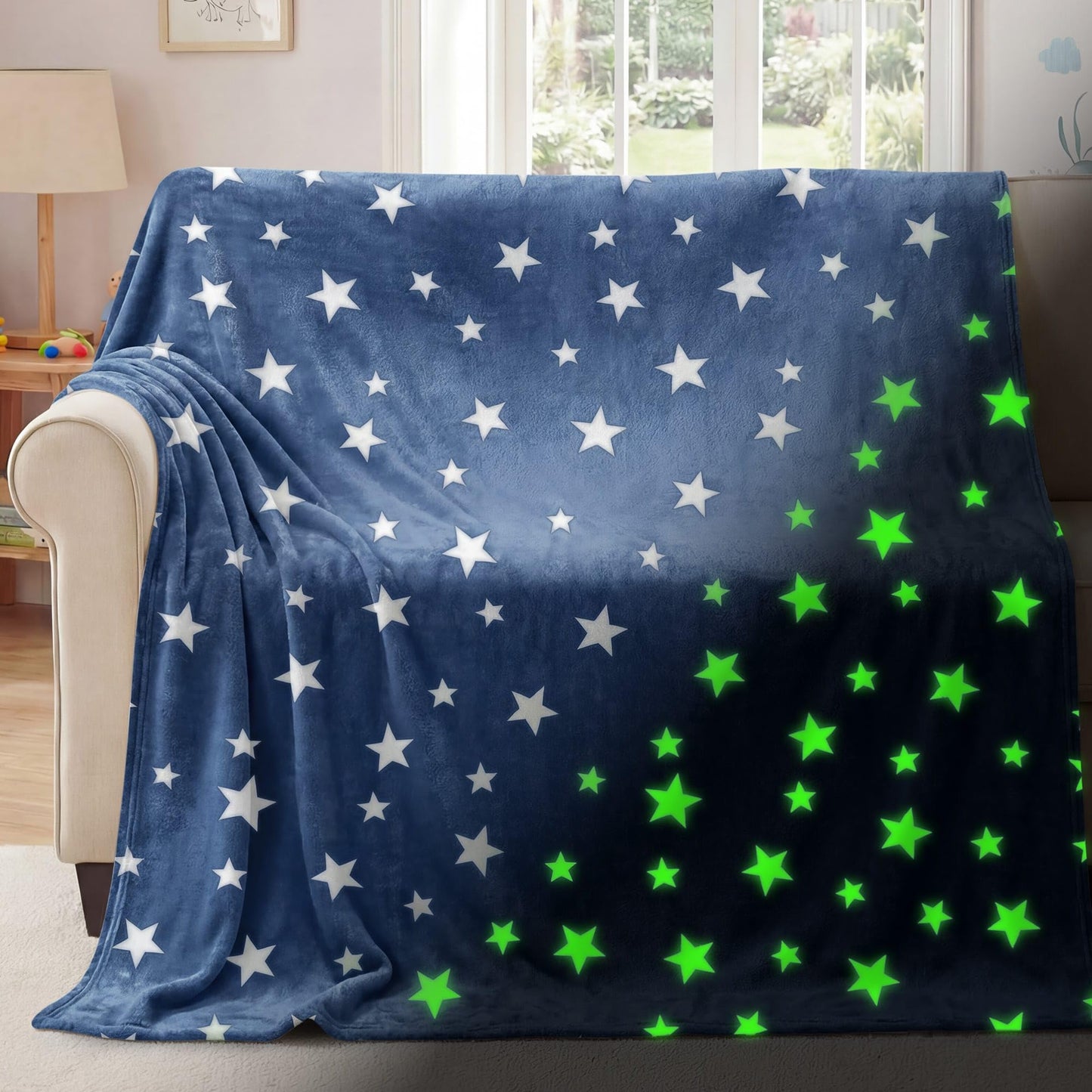 Yoofoss Glow in The Dark Blanket for Kids,Throw Blanket for Boys Girls Kids Age 1-12, Soft Fleece Blanket Bed Sofa Decor Glowing Stars Blankets for Toddler Christmas Toys Gifts 40"x50"