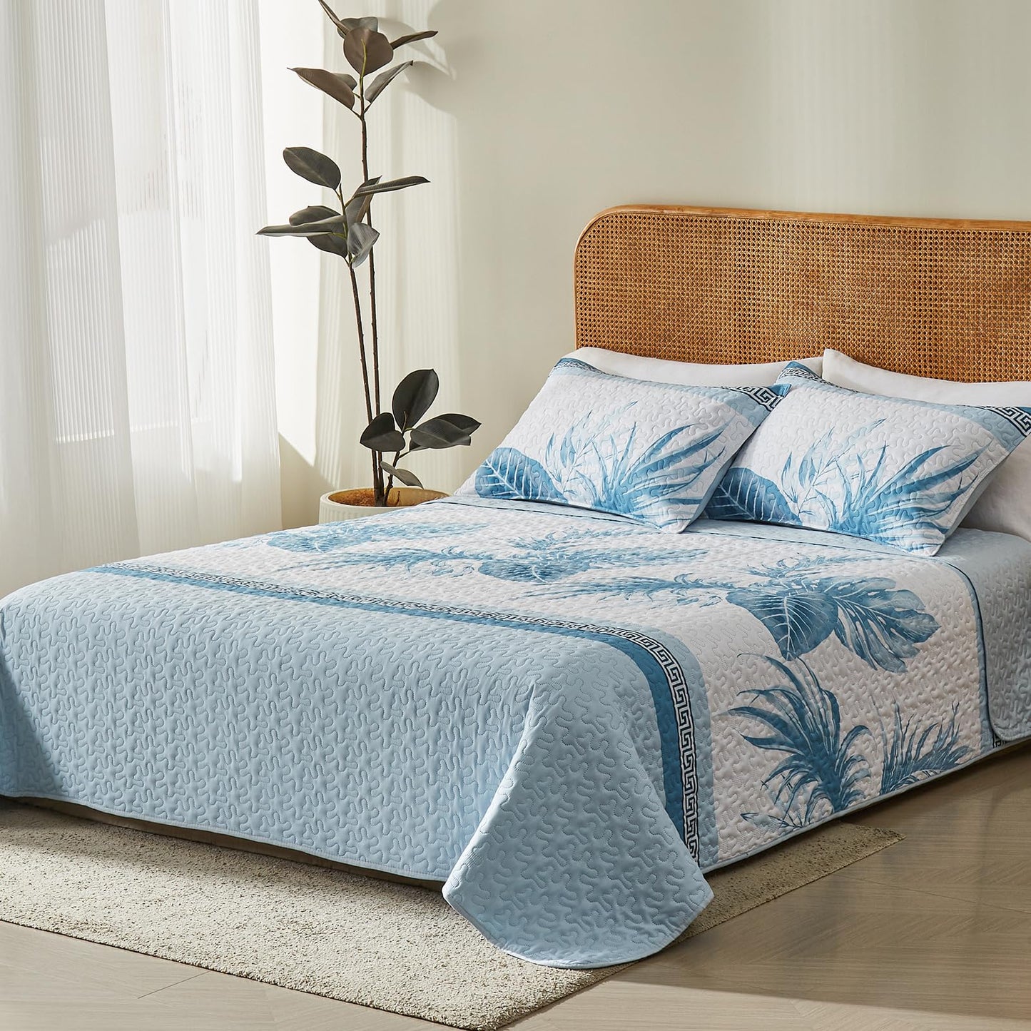 OARAGE Quilt Bedding Set, Sky Blue King/Cal King Comforter Set, Bedding Comforter Sets, Soft Lightweight Bedspread, Ultrasonic Microfiber Bed Coverlet for All Season (1 Quilt,2 Sham)