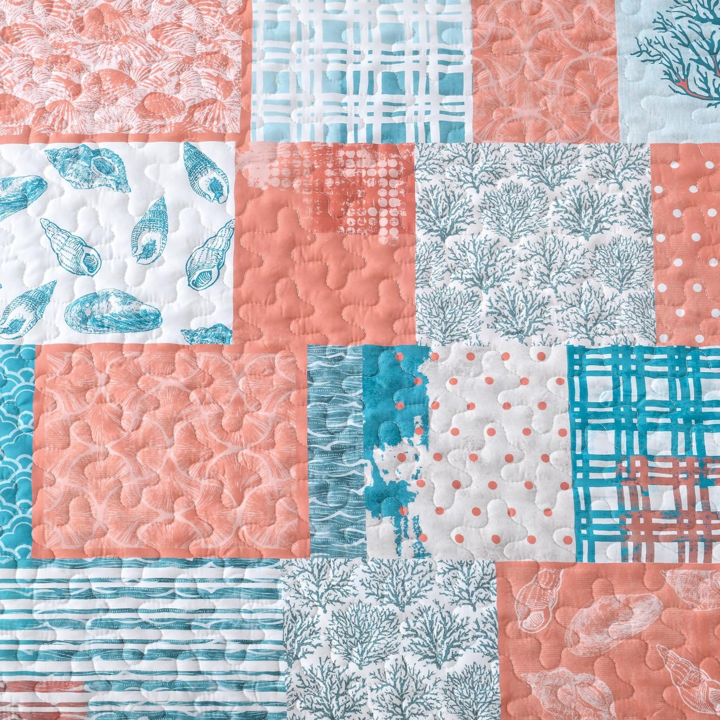 Xruibed Coral Pink Ocean Quilt Set Queen Coastal Beach Theme Quilt Soft Microfiber Bedspread with 2 Pillow Shams Patchwork Beach Bedding Quilt for All Season 90"x96"
