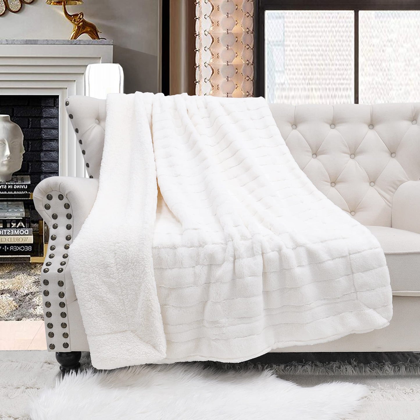 Home Soft Things Super Mink Faux Fur Throw, 50'' x 60'', Bright White, Luxurious Fluffy Cozy Elegant Throw with Sherpa Backing Fuzzy Blanket for Couch Living Room Bedroom Home Décor