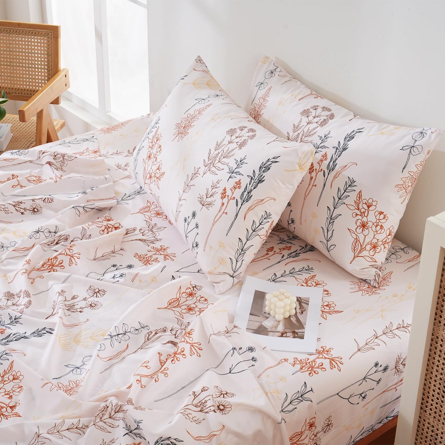 Yibeizi Floral Sheet Set King, Boho Botanical Rustic Pattern Bed Sheets Beige Fall Bedding Sheets & Pillowcases Soft Microfiber 15" Extra Deep Pocket Fitted Bedsheet 4 Piece