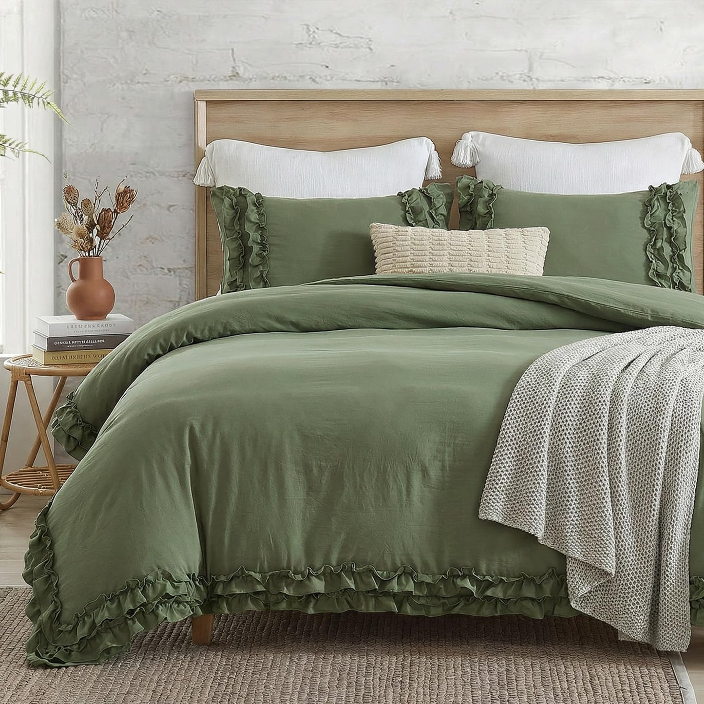 Avocado Green Duvet Cover Queen Ruffled Bedding Set Pleated Ruffle Fringe Shabby Chic Bedding Super Soft Cozy Boho Bedroom Bedding for All Season