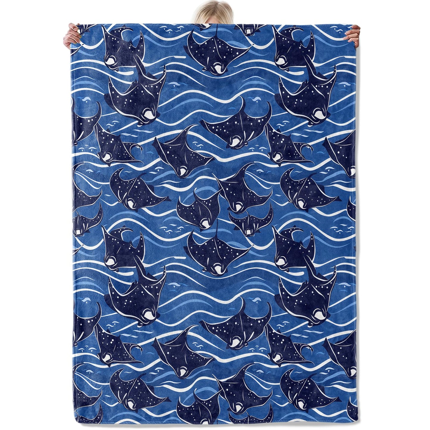 Aonimonis Oceanic Manta Ray Throw Blanket Gifts for Women, Soft Fuzzy Warm Cozy Flannel Blankets for Bedroom, Travel, Couch, Home Decor 50x60 in