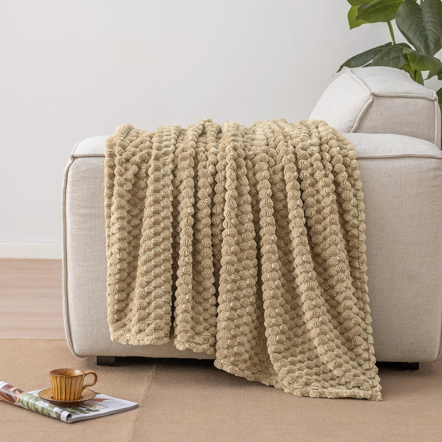 PHF Ultra Soft Flannel Fleece Throw Blanket, Lightweight 3D Jacquard Fleece Blanket, No Shedding, No Pilling, Luxury 340GSM Fluffy Cozy Throws for Couch Room Decor, 50"x60", Khaki