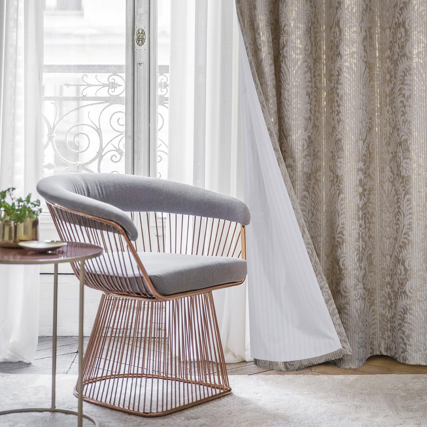 always4u 100% Blackout Damask Foil Print Natural and Gold Ridged Velvet Curtains 84 Inches Long Drapes 2 Panels Shiny Metallic Window 54 * 84 Inches