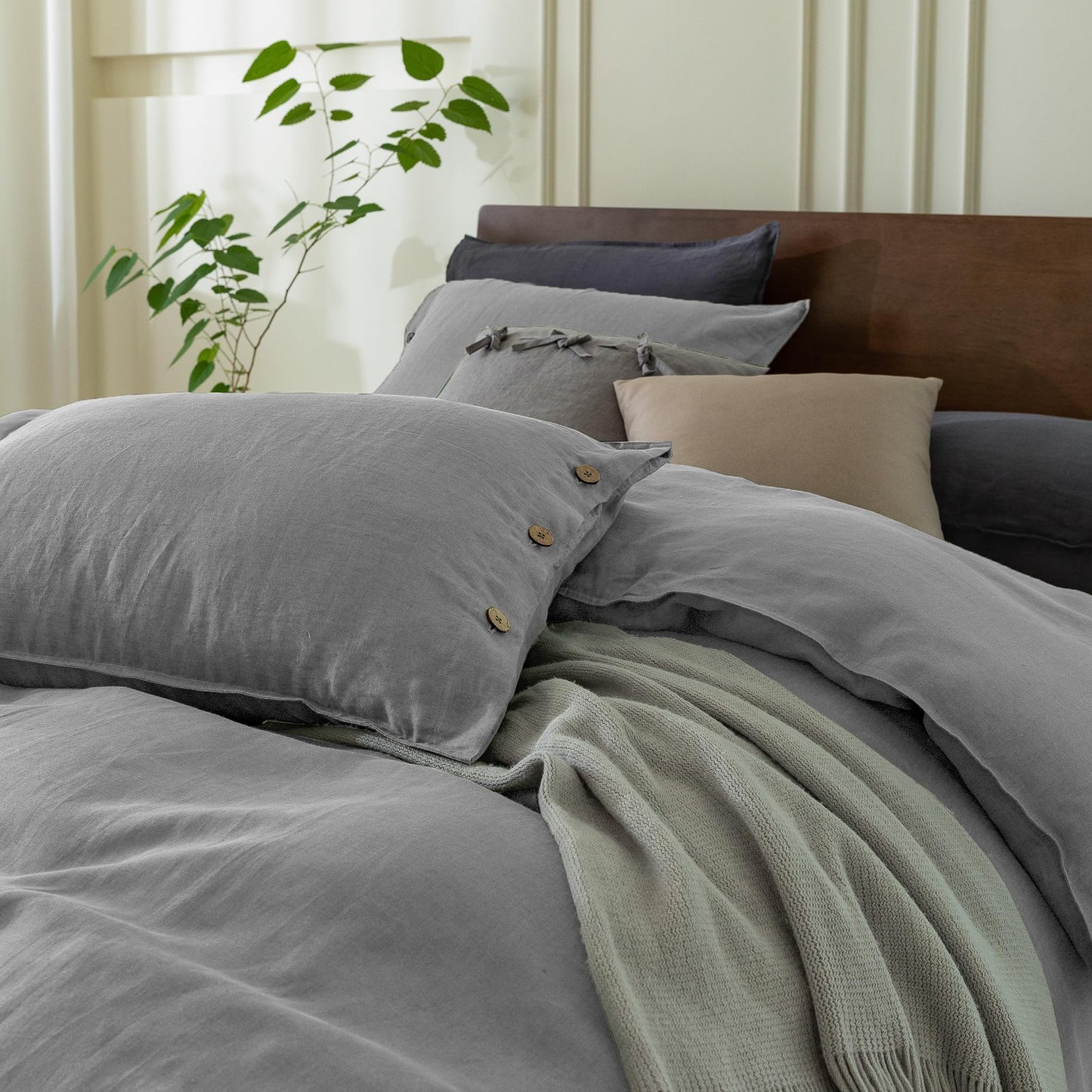 EVERLY 100% Pure Linen Duvet Cover Set Queen Size 90X90Inch 3pcs (1 Duvet Cover,2 Pillowcases) Soft and Breathable for All Season with Coconut Button Closure, Suitable for Hot Sleepers-Grey