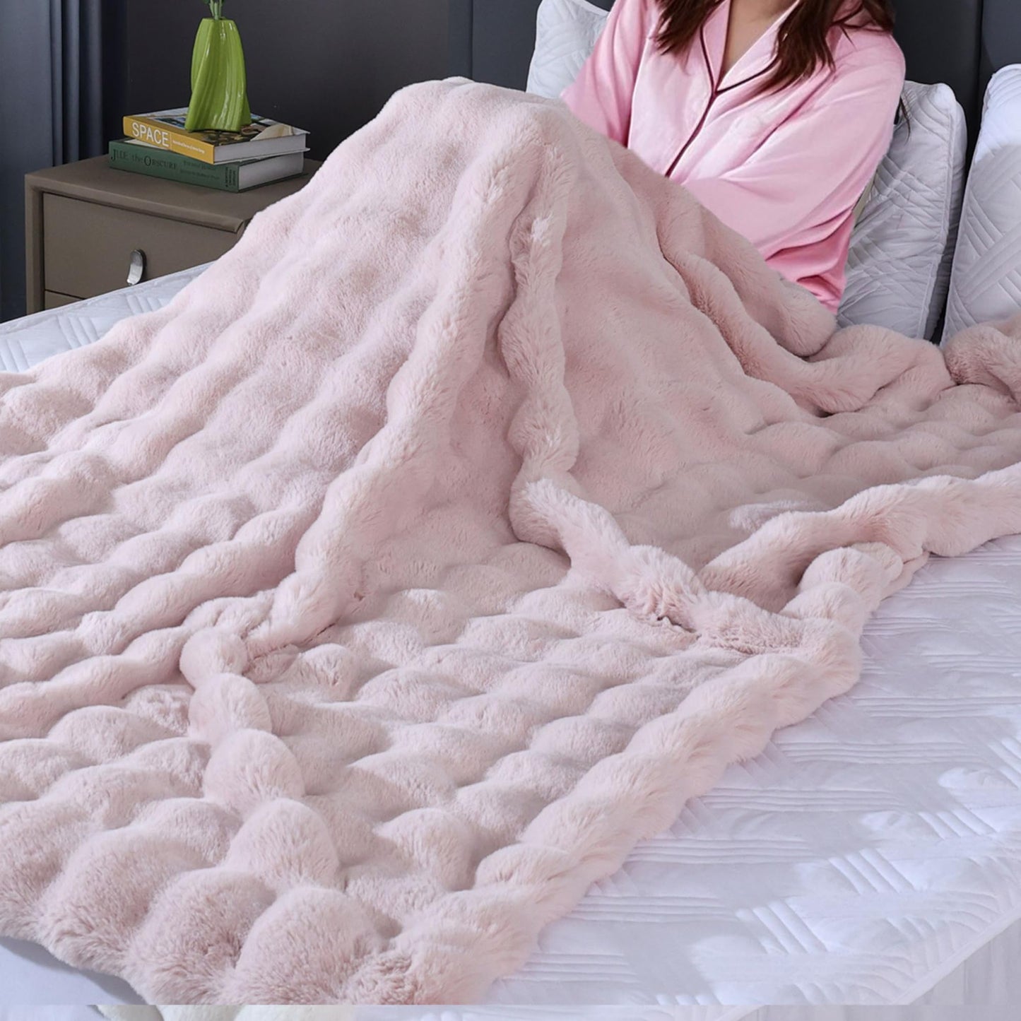 BlanketSolution Fluffy Pink Fuzzy Throw Blankets for Sofa Bedroom Living Room Faux Fur Rabbit 60x80 Decorative Cozy Throw Blanket for Couch Apartment Decor 860 GSM