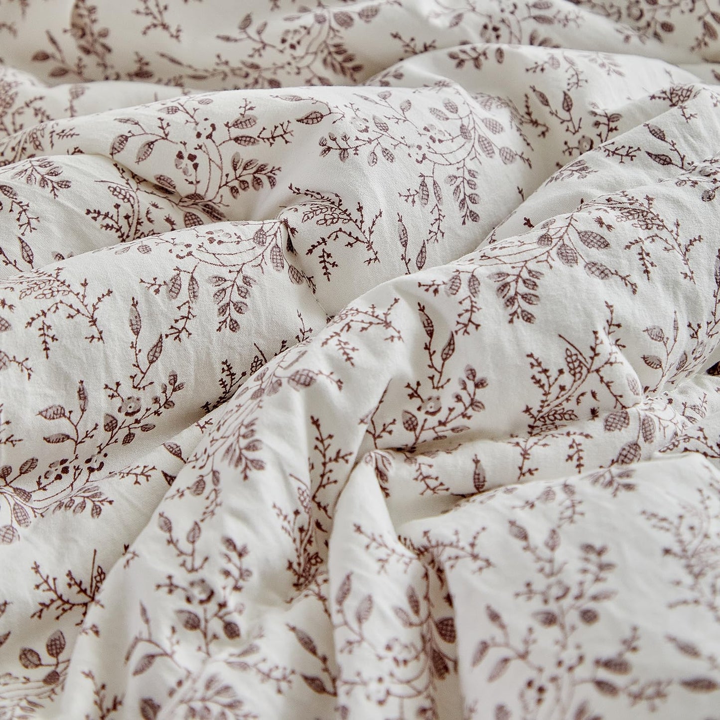 DuShow Toddler Bedding Set for Girls and Boys,4 Piece Bed-in-a-Bag Toddler Comforter Sets,Tan Leaf Crib Bedding Sheets Set,Include Quilt Comforter,Flat Sheet,Fitted Sheet,Pillowcase