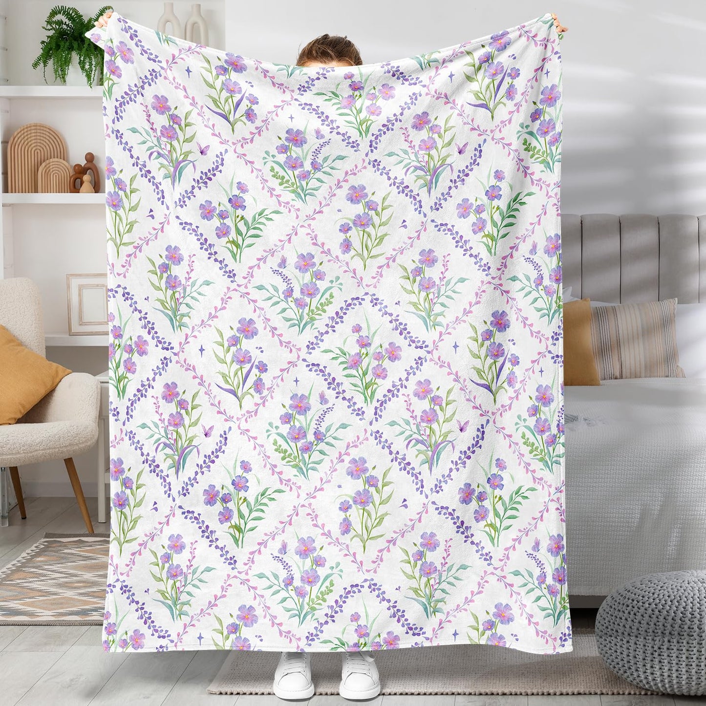 Purple Floral Throw Blanket Flower Botanical Throw Blankets Spring Summer Flannel Throw Blanket Floral Fleece Warm Cozy Bed Blankets Super Soft Plush Blankets for Bedding Couch Sofa 50"x60"