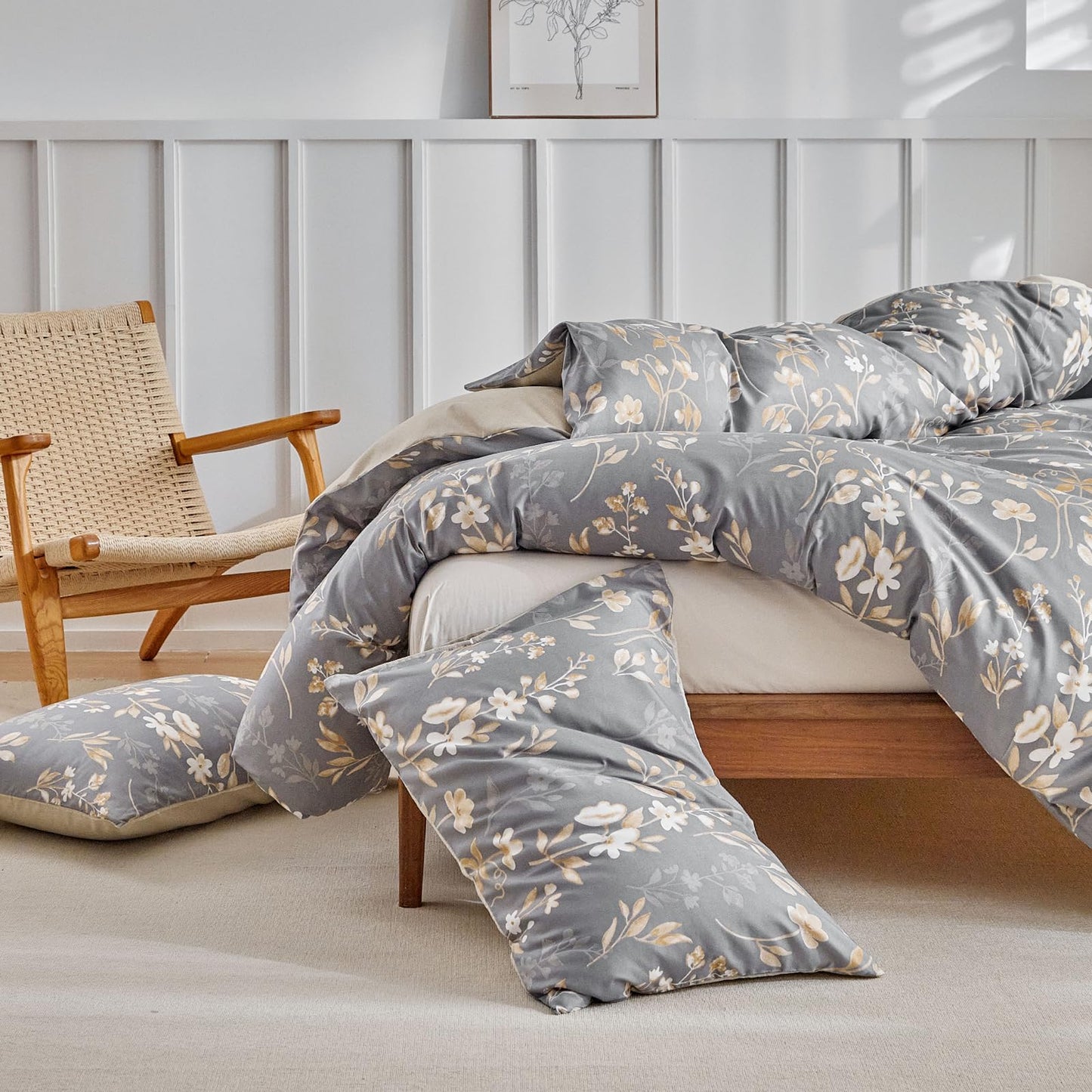 Lekesky King Duvet Cover Set, Gold Floral Duvet Cover King Size, 3 Pieces Grey Bedding Sets with Zipper, Ultra Soft Microfiber Reversible King Size Comforter Cover with 2 Pillowcases 20"x36"