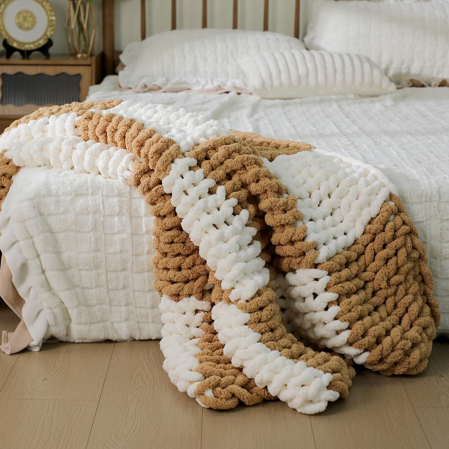 Tudomro Checkered Chunky Knit Throw Blanket for Couch 50 x 60 Inches Neutral Decor 100% Hand Knitted Cozy Soft Large Rope Knot Crochet Blankets for Sofa Living Room(Ivory and Brown)
