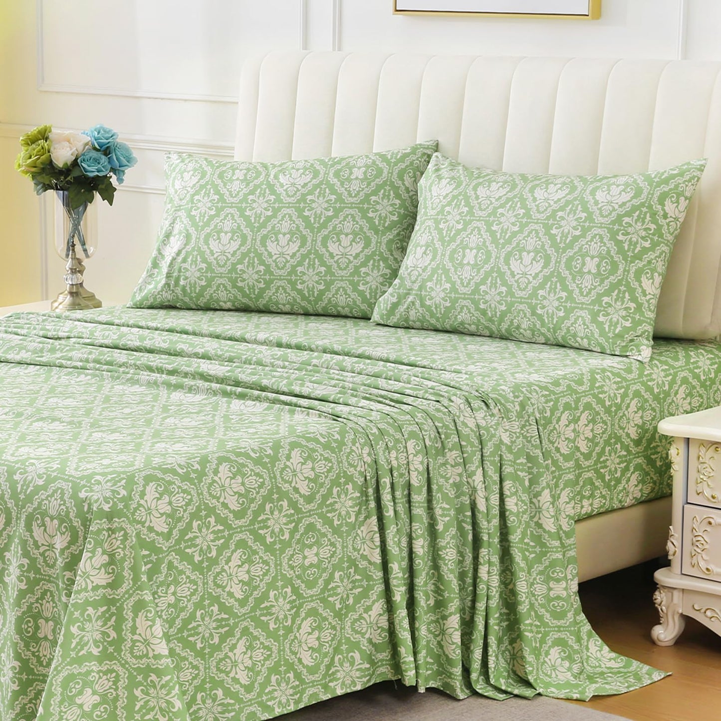 ChicView King Size Geometric Printed Sheet Set,4 Pieces Boho Style Breathable Soft Microfiber Bedsheets, Anti Pilling Deep Pockets Easy Care Bed Sheets, Sage Green