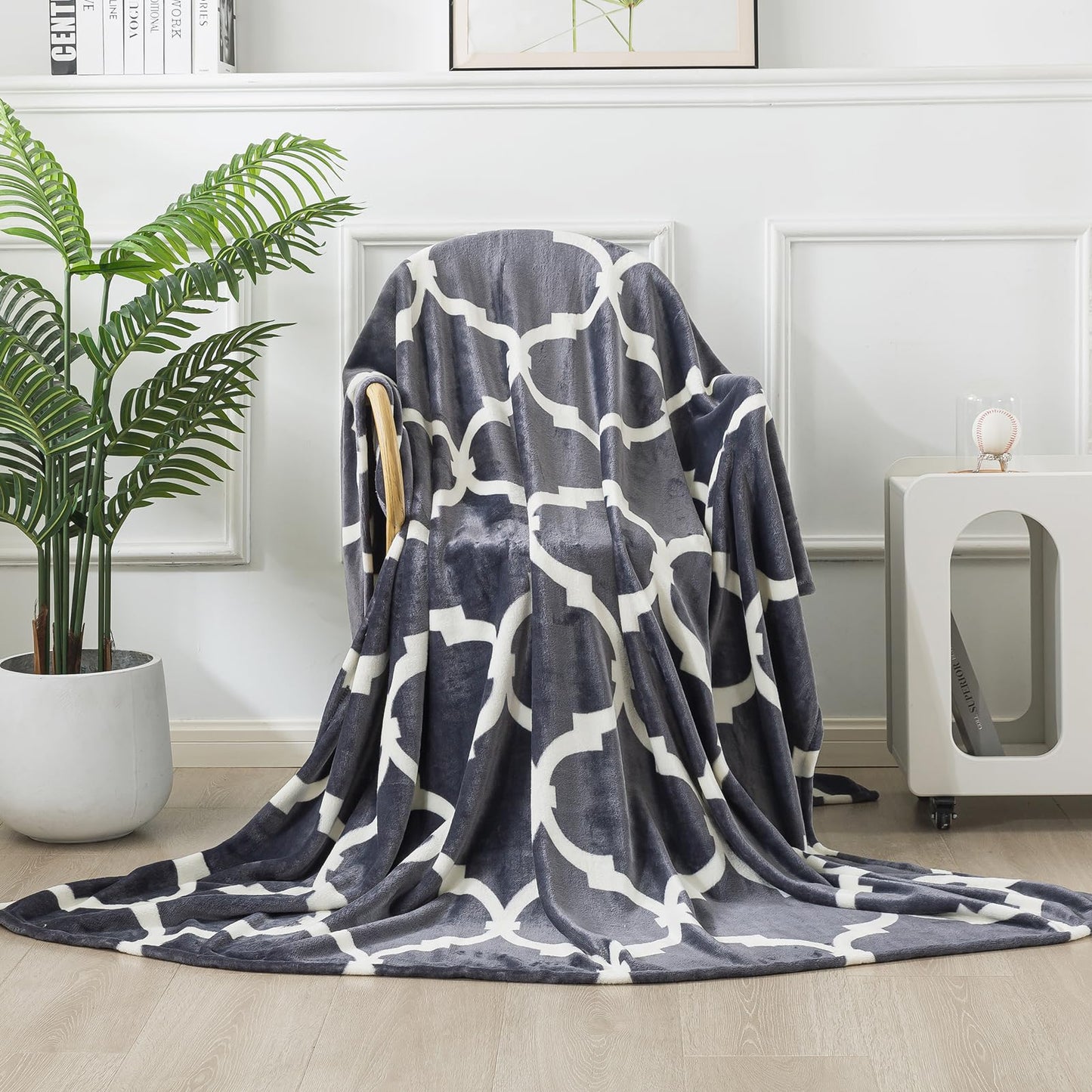 HOZY Gray Pattern King Size Blanket,90x108 Inches Microfiber Soft Cozy Fluffy Warm Hand Made Throw Blankets for King Calking Bed,Couch, Sofa, Chair, Camping, Picnic,Grey and White