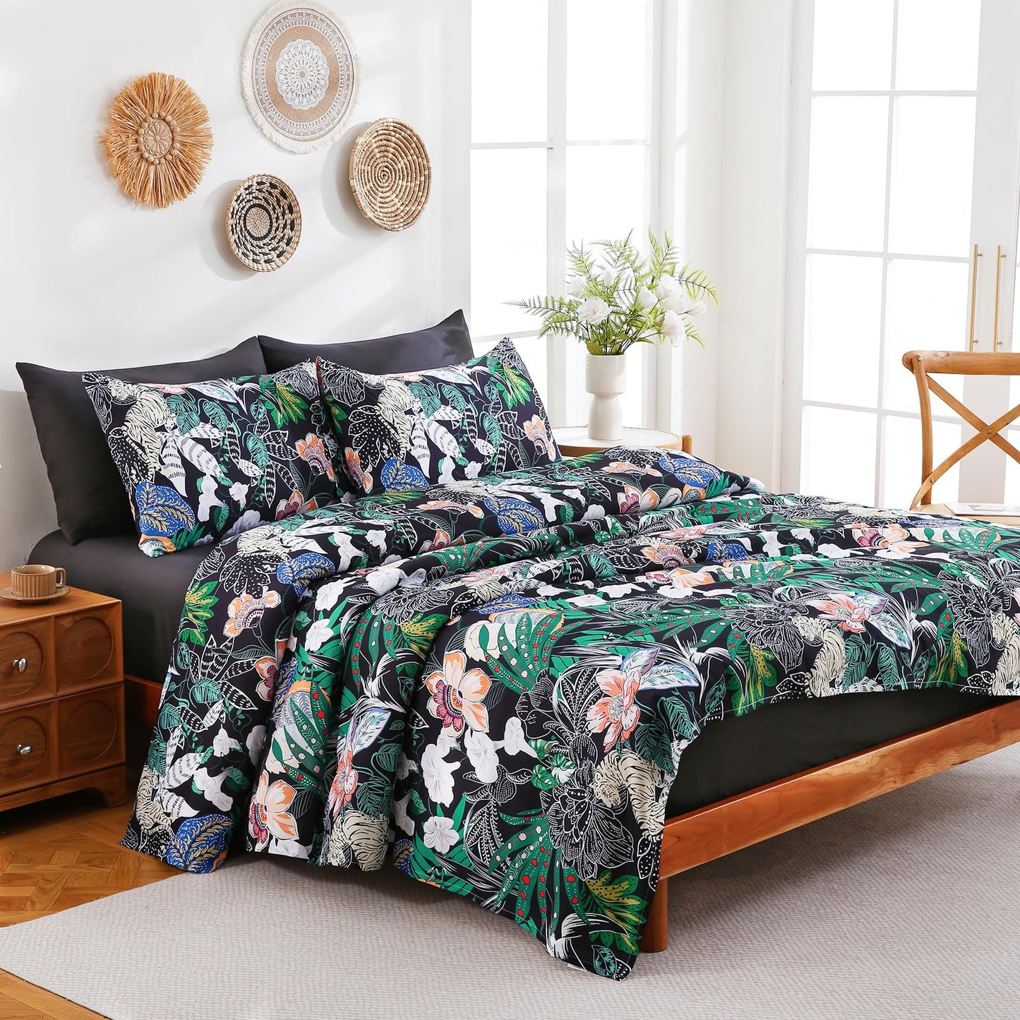 Swiftify Botanical Queen Bed Sheets Set 6-Piece, Boho Floral Brushed Microfiber Sheets, Cooling Bed Sheet Set, Soft & Breathable, 16' Deep Pocket Fitted Sheet & Pillowcase Set, Vintage Jungle Bloom