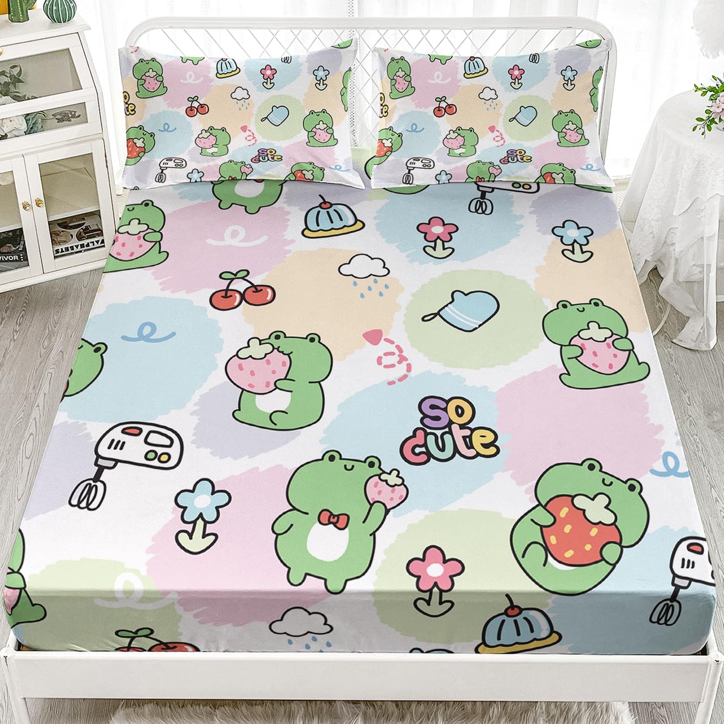 AILONEN Kawaii Bedding Cute Frog Fitted Sheet Set, Twin Size Sheets for Kids Girls,Cartoon Frog and Strawberry Bed Sheet Set,Amphibian Animal Print Sheets 3 Pieces, 1 Fitted Sheet and 2 Pillowcases