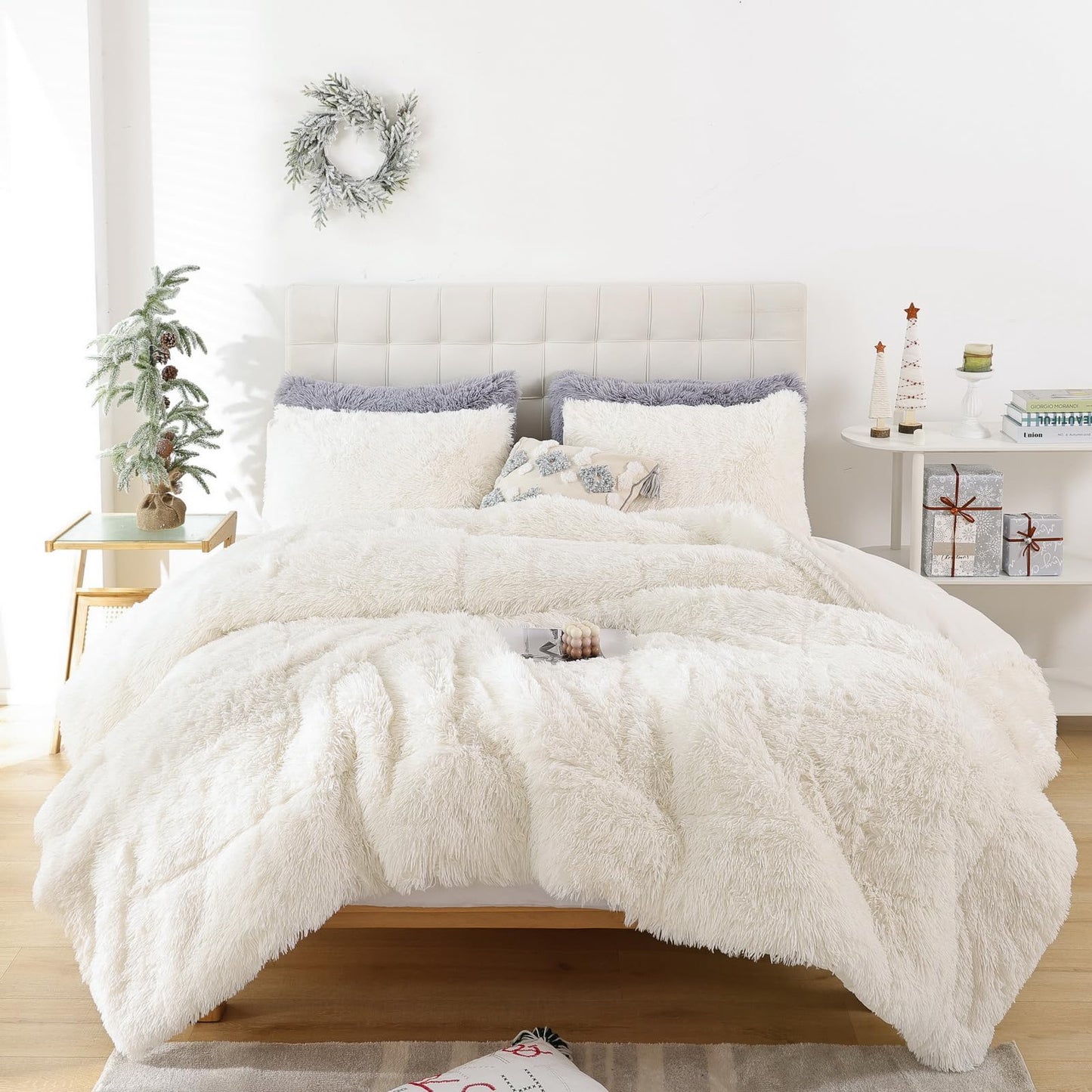 Smoofy Fluffy Queen Comforter Set, Faux Fur Comforter Set Queen Size, Luxury Fuzzy Bedding Set, Soft Shaggy Bed Set for All Season, 3 Pieces - 1 Comforter & 2 Pillowcases, Beige