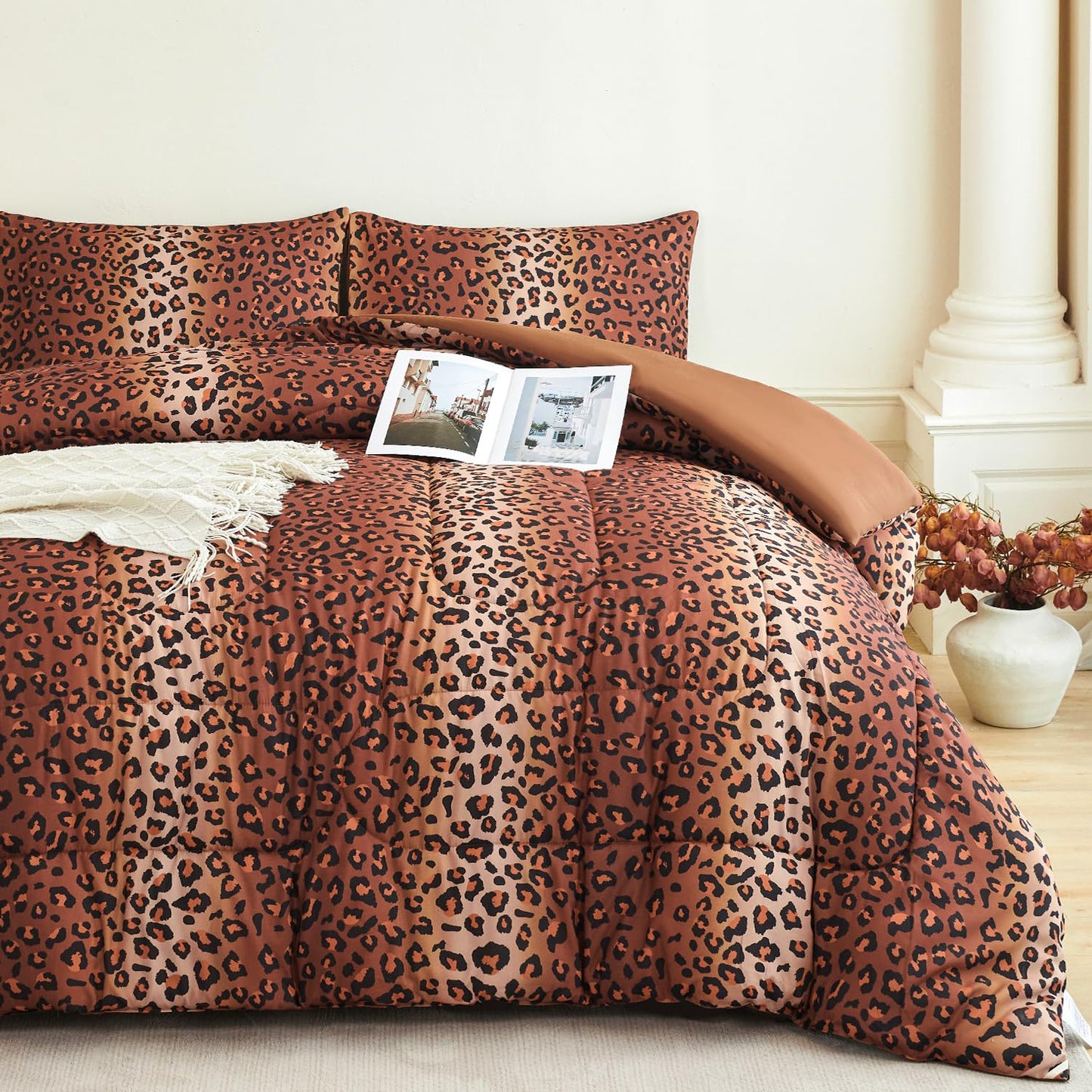 PERFEMET Cheetah Print Comforter Set Queen, 3 Pieces Animal Leopard Print Bedding Set with 2 Pillowcases, Soft Fluffy Farmhouse Leopard Pattern Bed Set for All Season (Brown, Queen)