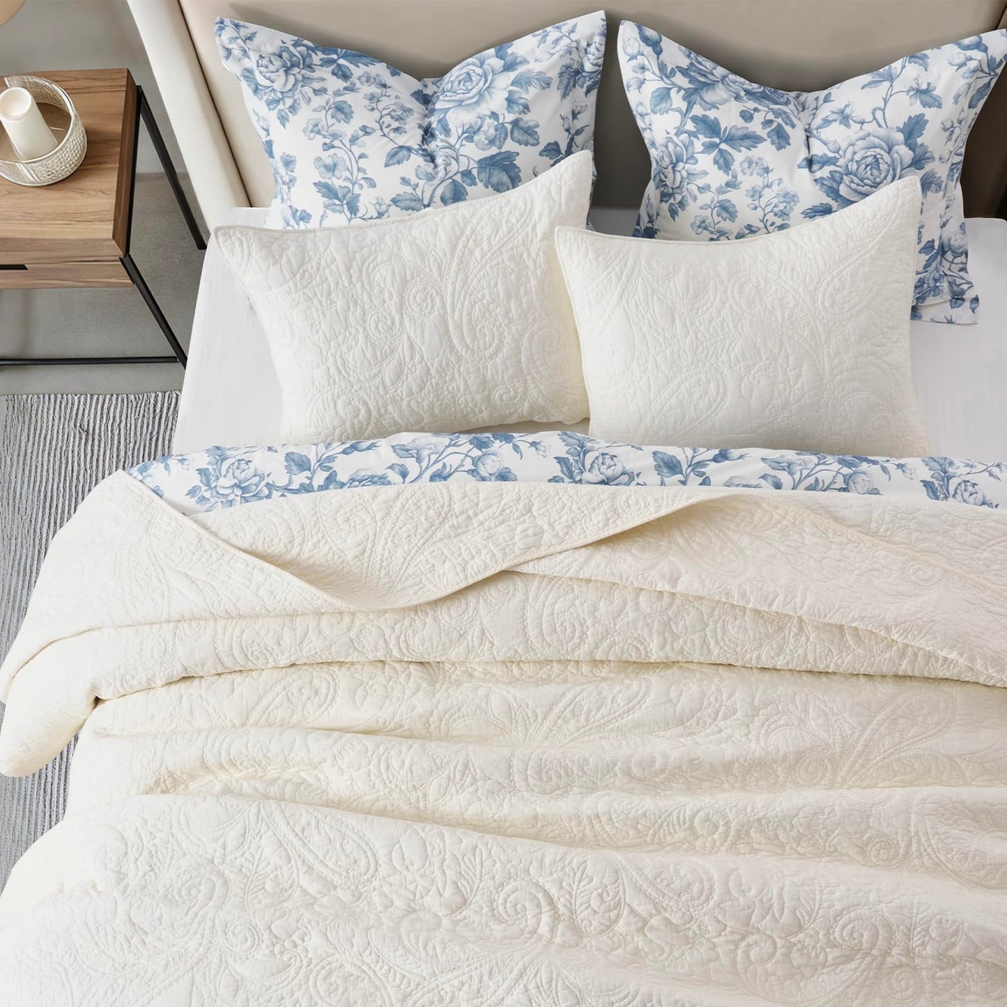 EVERGRACE 100% Cotton Paisley Quilt Set, King Size 3 Piece Set – Prewashed Lightweight Bedspread with 2 Shams, Soft & Breathable Matelasse-Style Quilted Coverlet, Ivory Cream
