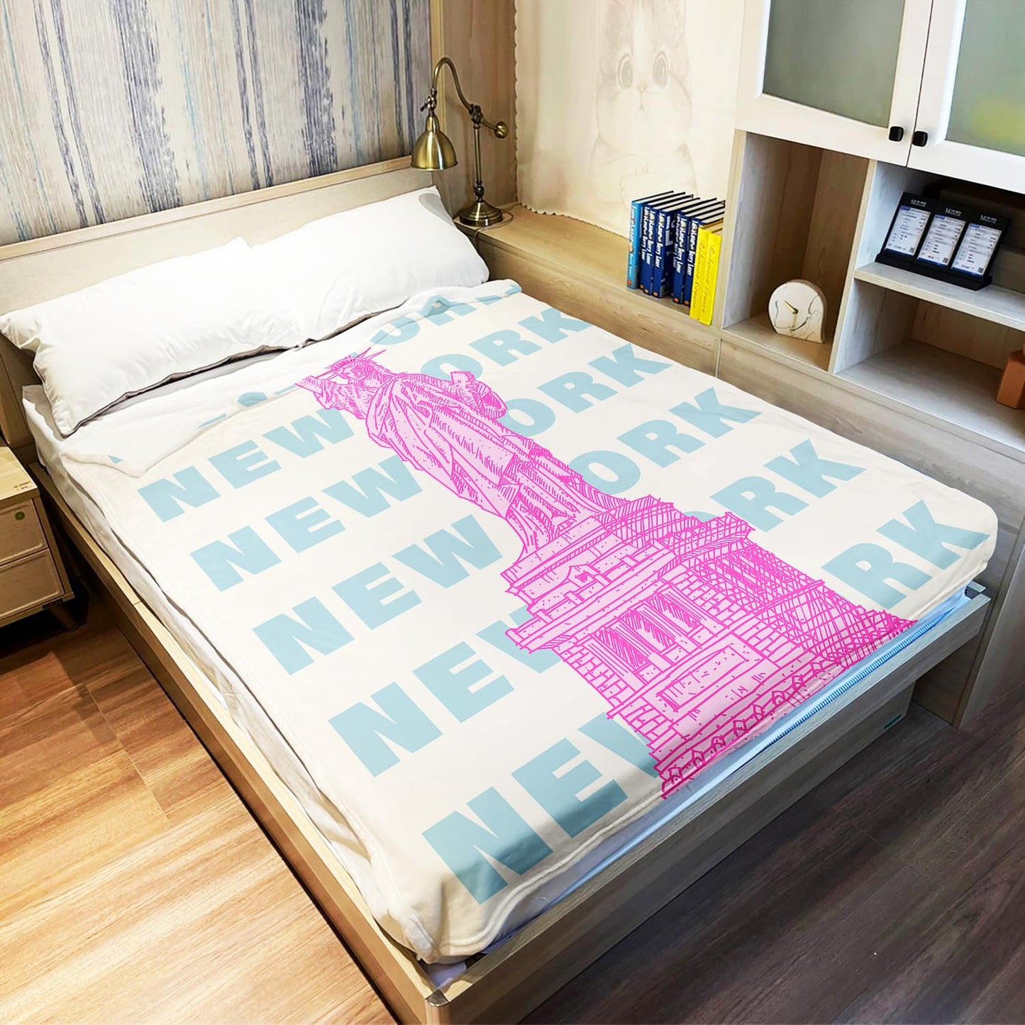HommomH New York Statue of Liberty Blanket, Soft Cozy Lightweight Fleece Throw Blankets for Couch Sofa Bed, 60 x 80 Inches