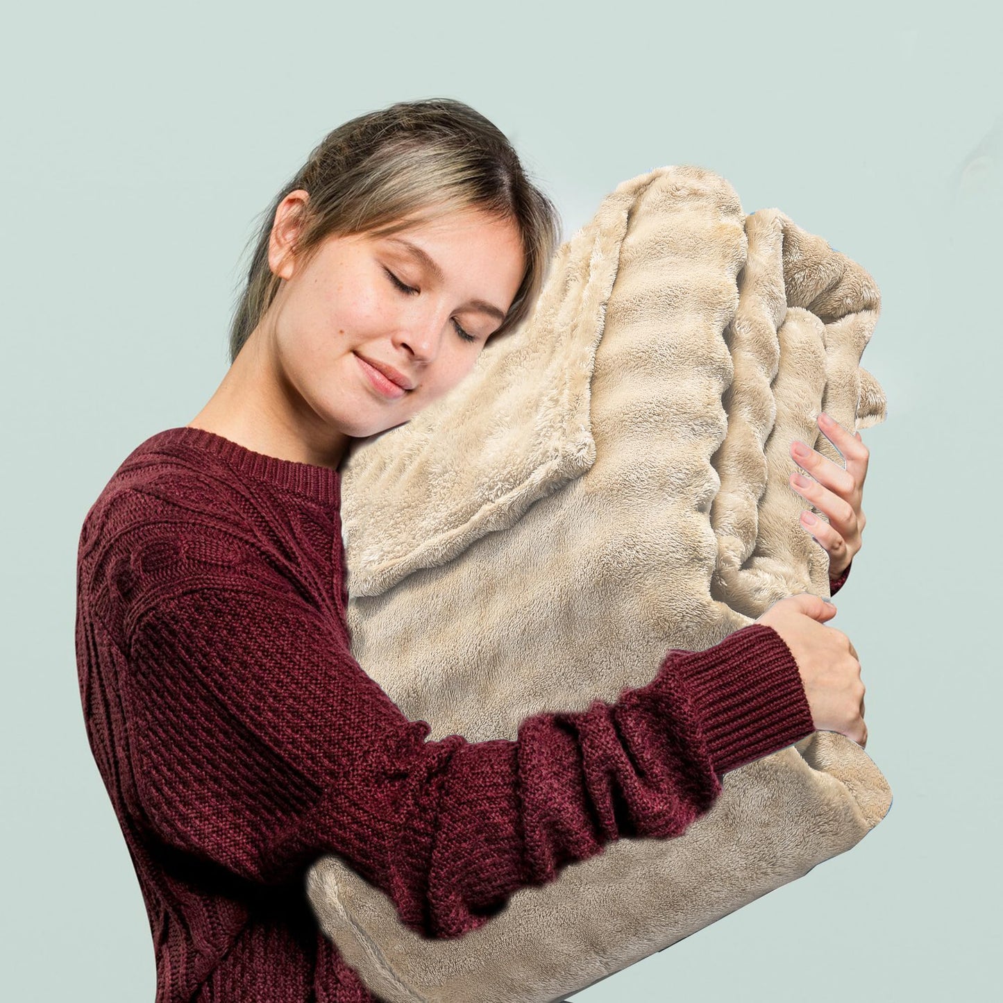 RAEEK Soft Throw Blanket,Lightweight Blanket for Kids - for Bed, Sofa, Couch, Movie Night, Camping, and Travel - Plush Blanket Gifts for Parents and Grandparents,40x60 Inches(Khaki)