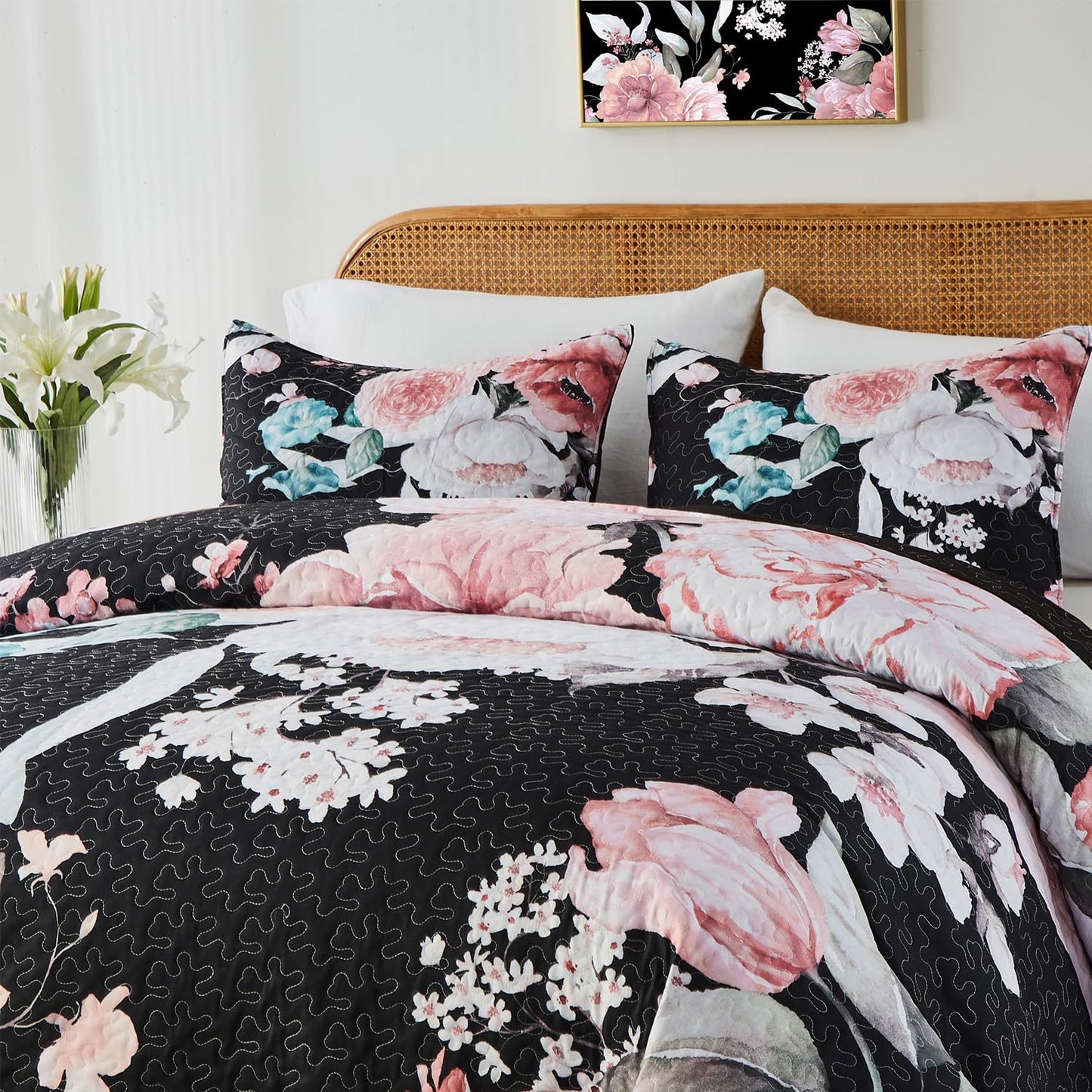 Yogeneg Full Queen Size Quilt Set, Pink Floral Botanical Pattern Black Bedding Set,3 Piece Lightweight Soft Summer Bedspread Coverlet with 2 PIillow Sham for All Season(Pink Floral,90"x96")