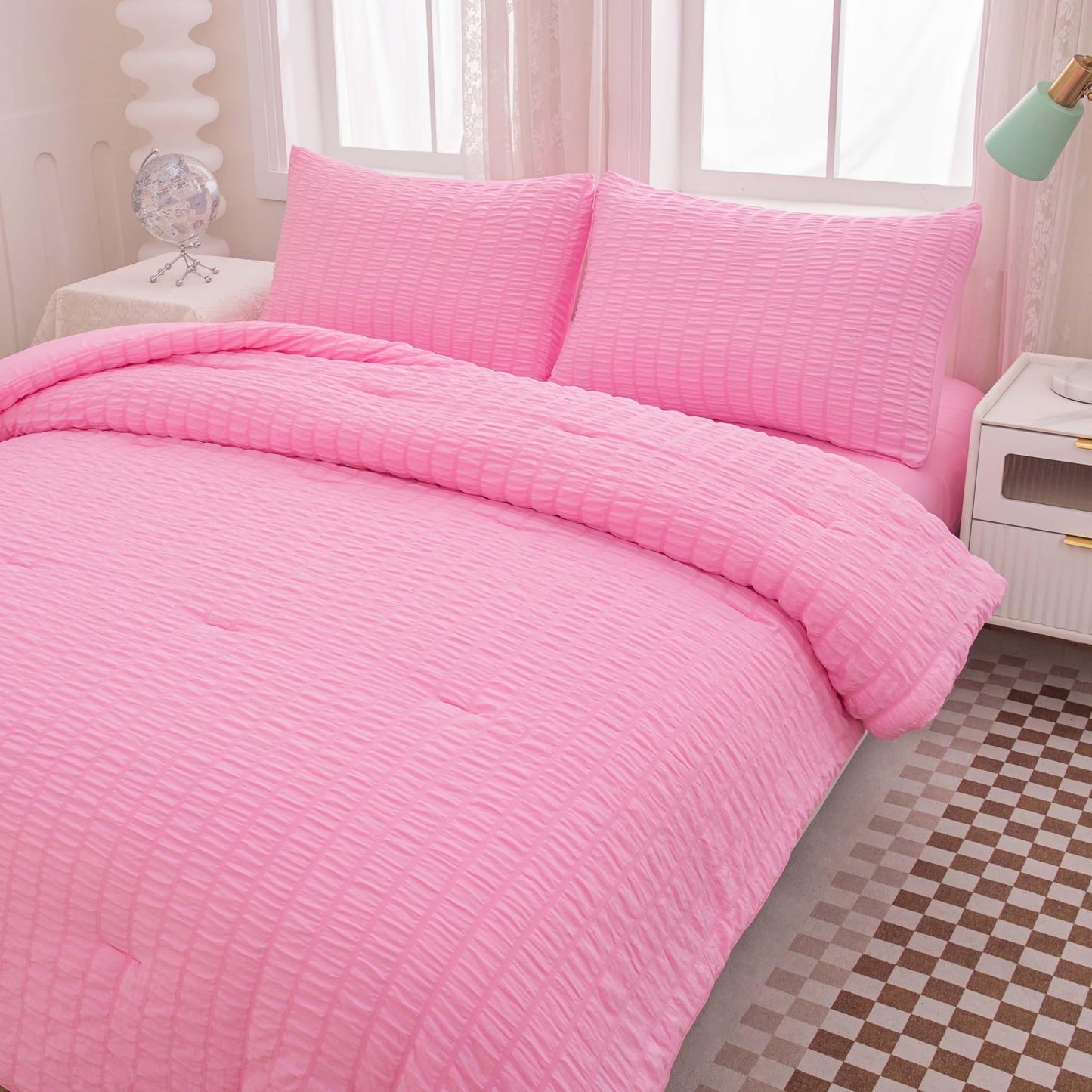 Yadangxiawa Twin Bed in a Bag Pink Seersucker Comforter Set 5-Pieces Microfiber Lightweight Comforter All Season Bedding Sets with Comforter,Flat Sheet,Fitted Sheet and Pillowcases