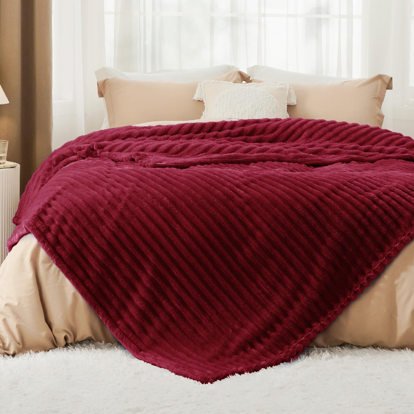 Bedsure Burgundy Fleece Blanket for Couch&King Size Blanket for Bed,108x90 Inches