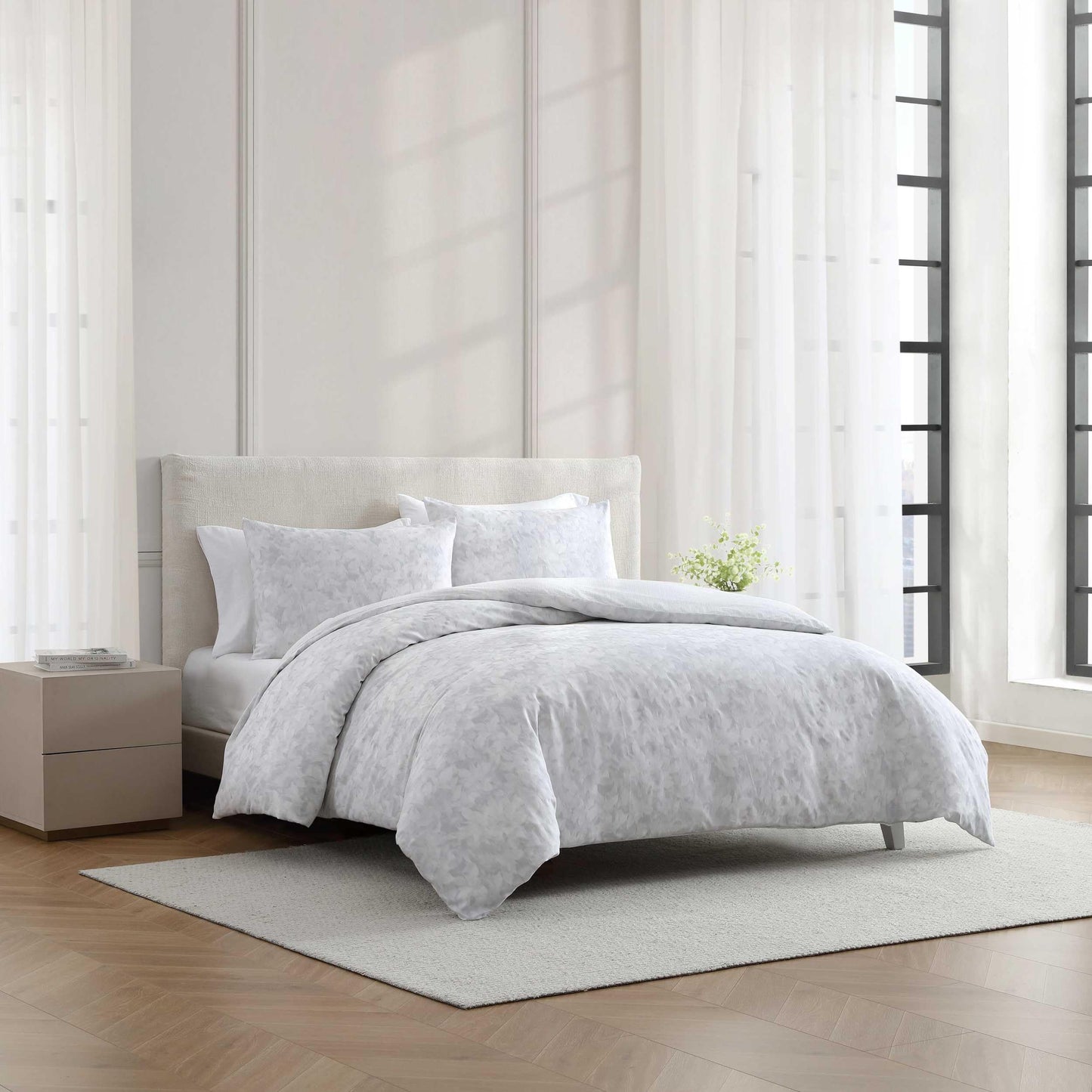 Vera Wang - Queen Size Duvet Cover Set, 100% Soft & Smooth Cotton Sateen Floral Bedding, 3-Piece Reversible Bed Set with Matching Pillowcases (Nebulous Flower/Etched Stripe Grey)