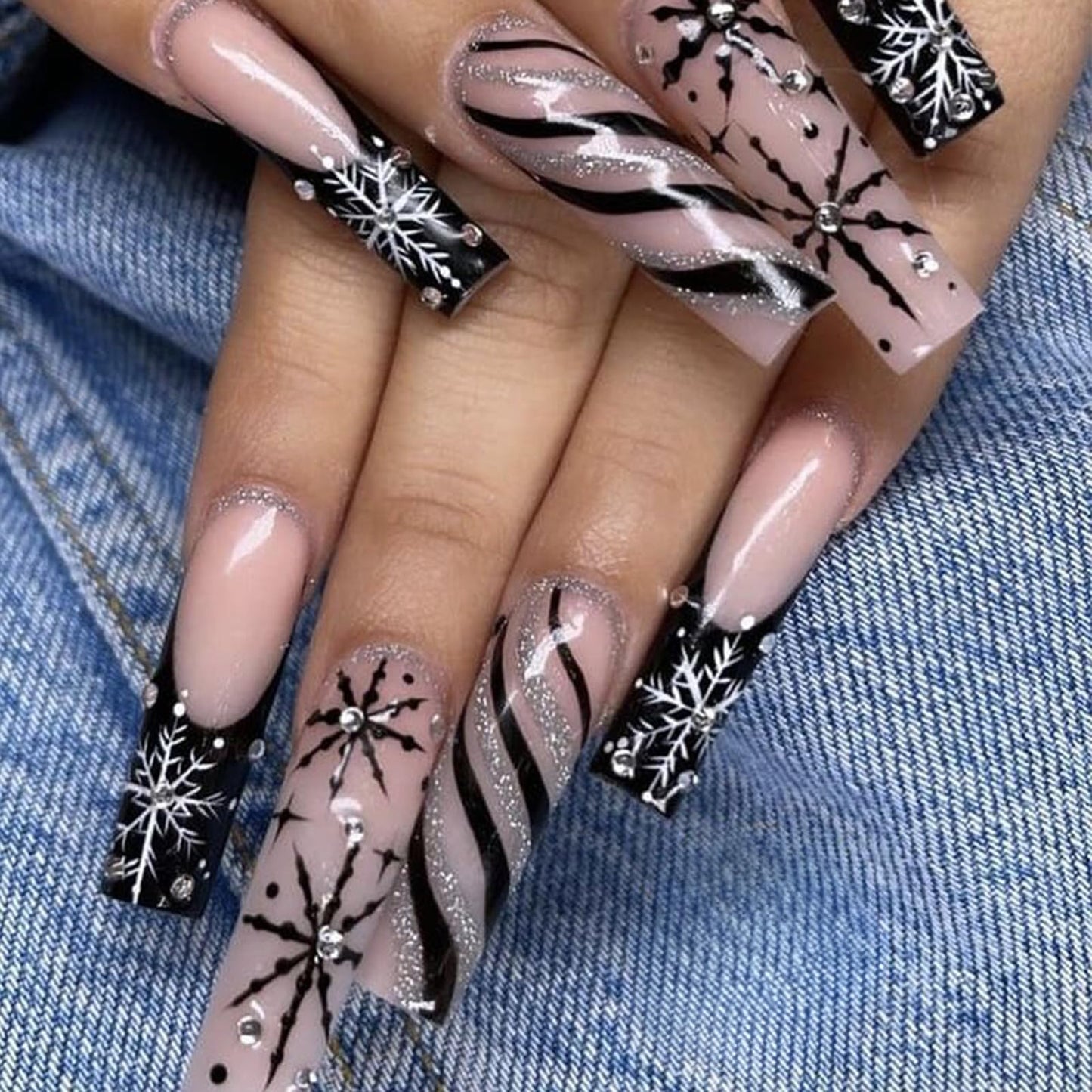 IMSOHOT Black Press on Nails Long Square Fake Nails Xmas Snowflake, Silver Glitter, Rhinestone | Acrylic Glossy False Nails Artificial Glue on Nails for Women DIY Manicure Decor