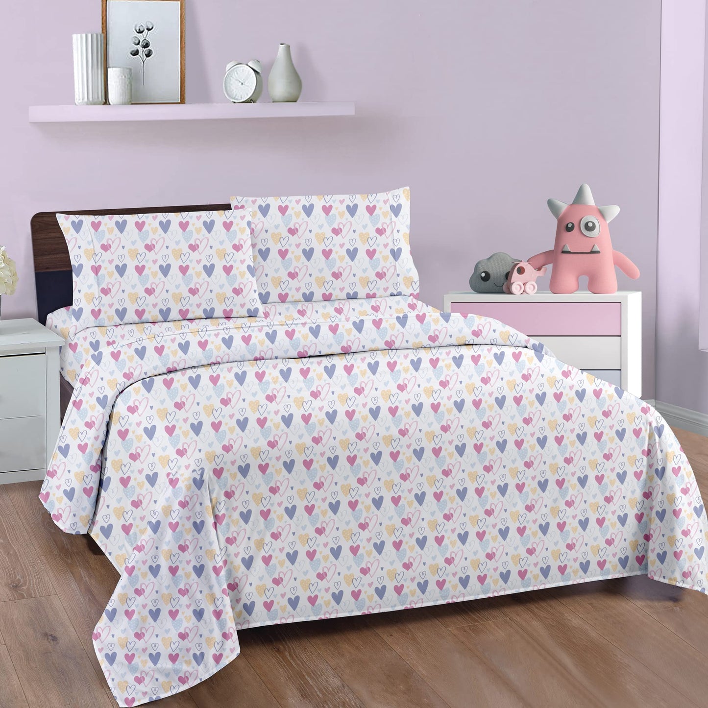 Softan Kids Bed Sheet Set, 4-Piece Full Size Sheets, Microfiber Fitted Sheet with 15 Inches Deep Pocket and Corner Straps, Breathable & Silky Soft Love Heart Pattern Sheet and Pillowcase Sets