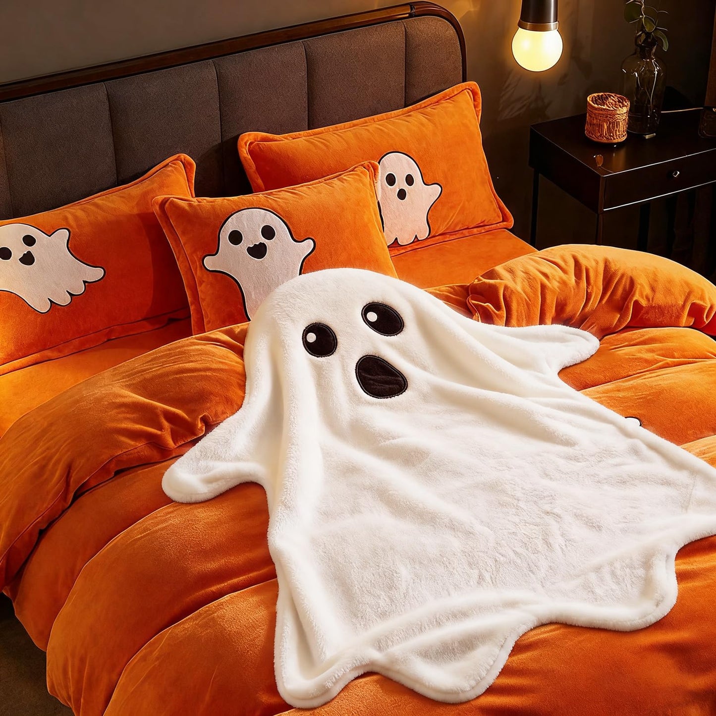 JarThenaAMCS Halloween Fuzzy Flannel Blanket 50 x 60 Inch Cute White Ghost Shaped Decorative Throw Blanket for Home Chair Soft Couch Bed