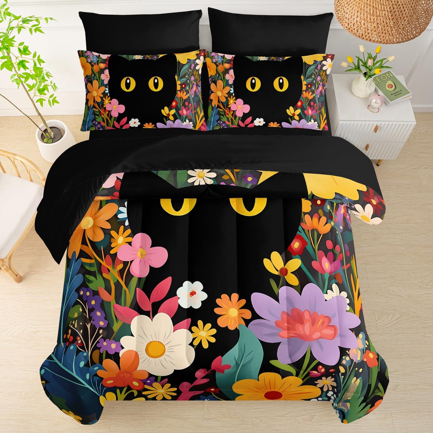 QOOMO Floral Cat 7 Pieces Comforter Set Queen Size,Floral Cat Bedding Set for Kids Teens Girls-Include 1 Comforter,1 Fitted Sheet,1 Flat Sheet,2 Printing Pillowcases and 2 Black Pillowcases
