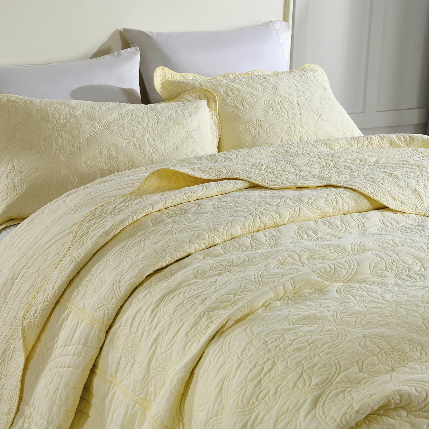 Finlonte Oversized Queen Bedspread 120"x102" - 100% Cotton Floral Embroidery Quilted Bedspread, Solid Cream Bedspread Coverlet Set, Lightweight Soft Extra Large Queen Quilt with 2 Pillowshams