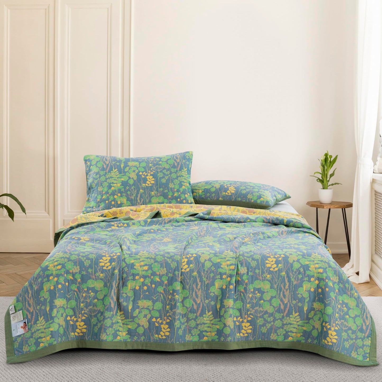Purefair 100% Cotton Muslin Botanical Blanket Jacquard Floral Plants Pattern Quilt, Soft Bed Cover Lightweight Breathable Gauzy Reversible Bedspread Coverlet Bedding King(98"x94"), No Pillow Sham